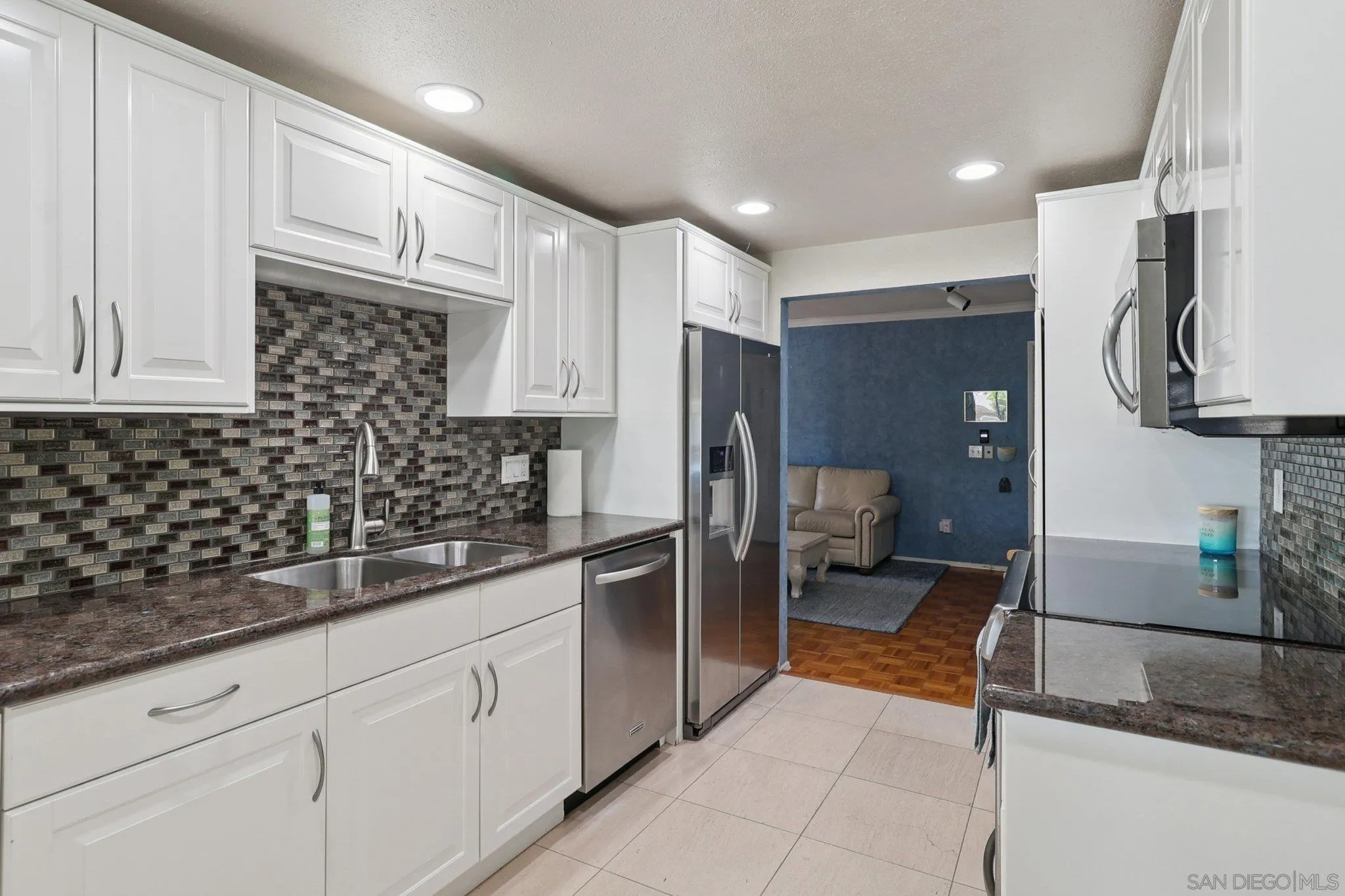 Photo #7: 250034446 Listing: Photo #7