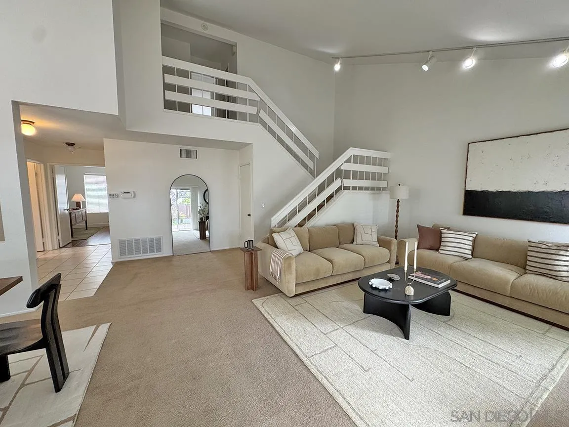 Photo #6: 250034458 Listing 