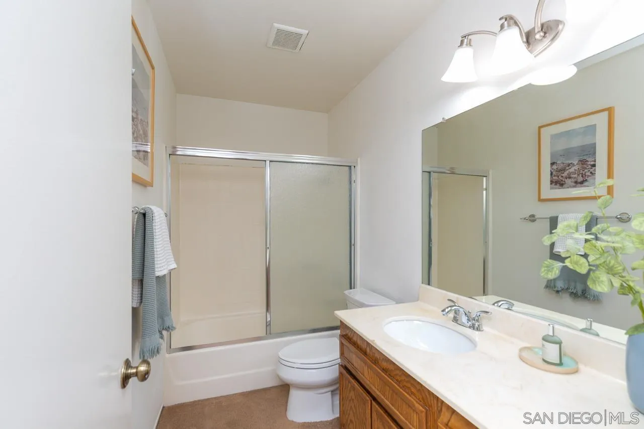 Photo #17: 250034458 Listing: Photo #17