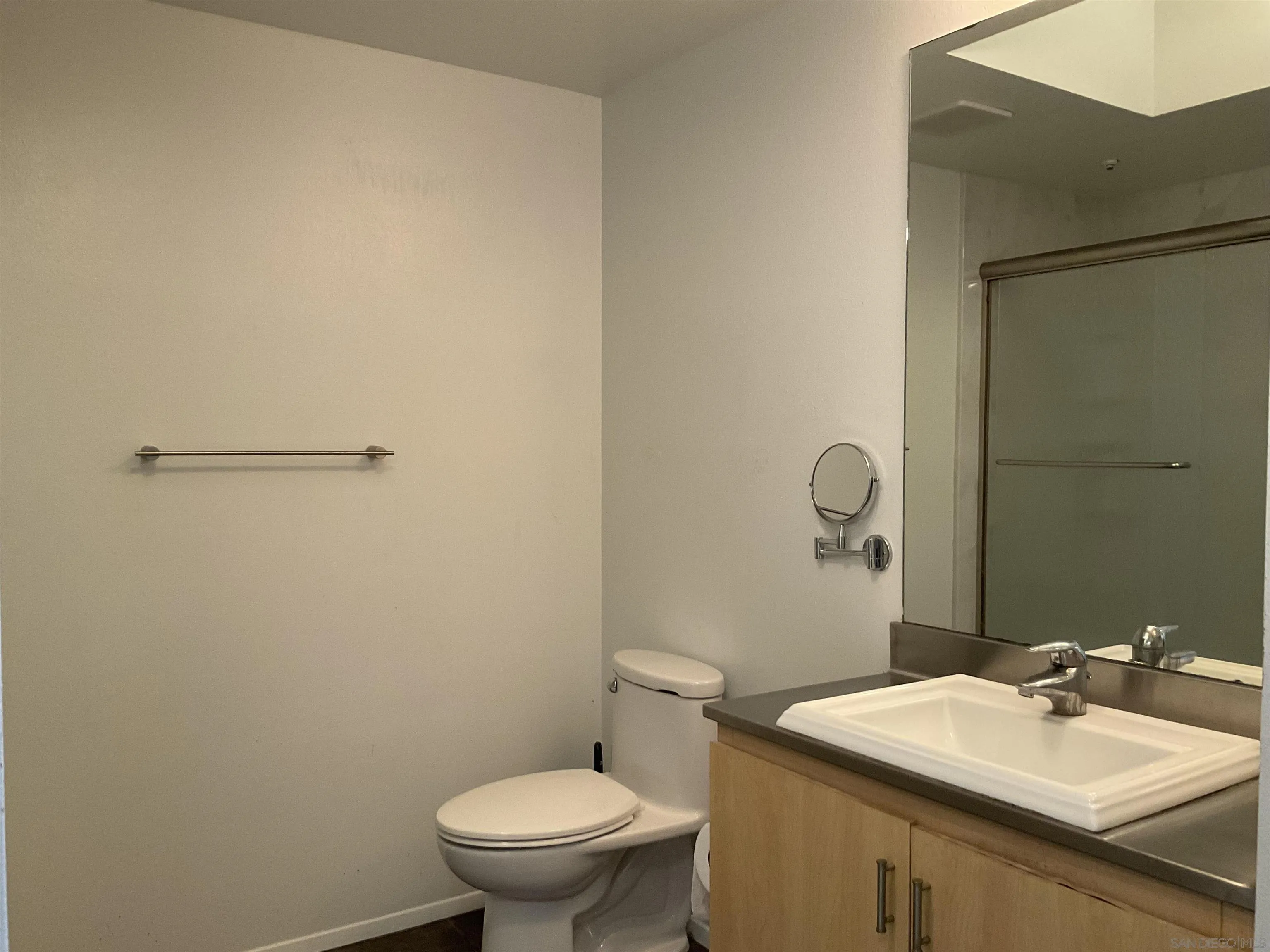 Photo #15: 250034463 Listing: Photo #15