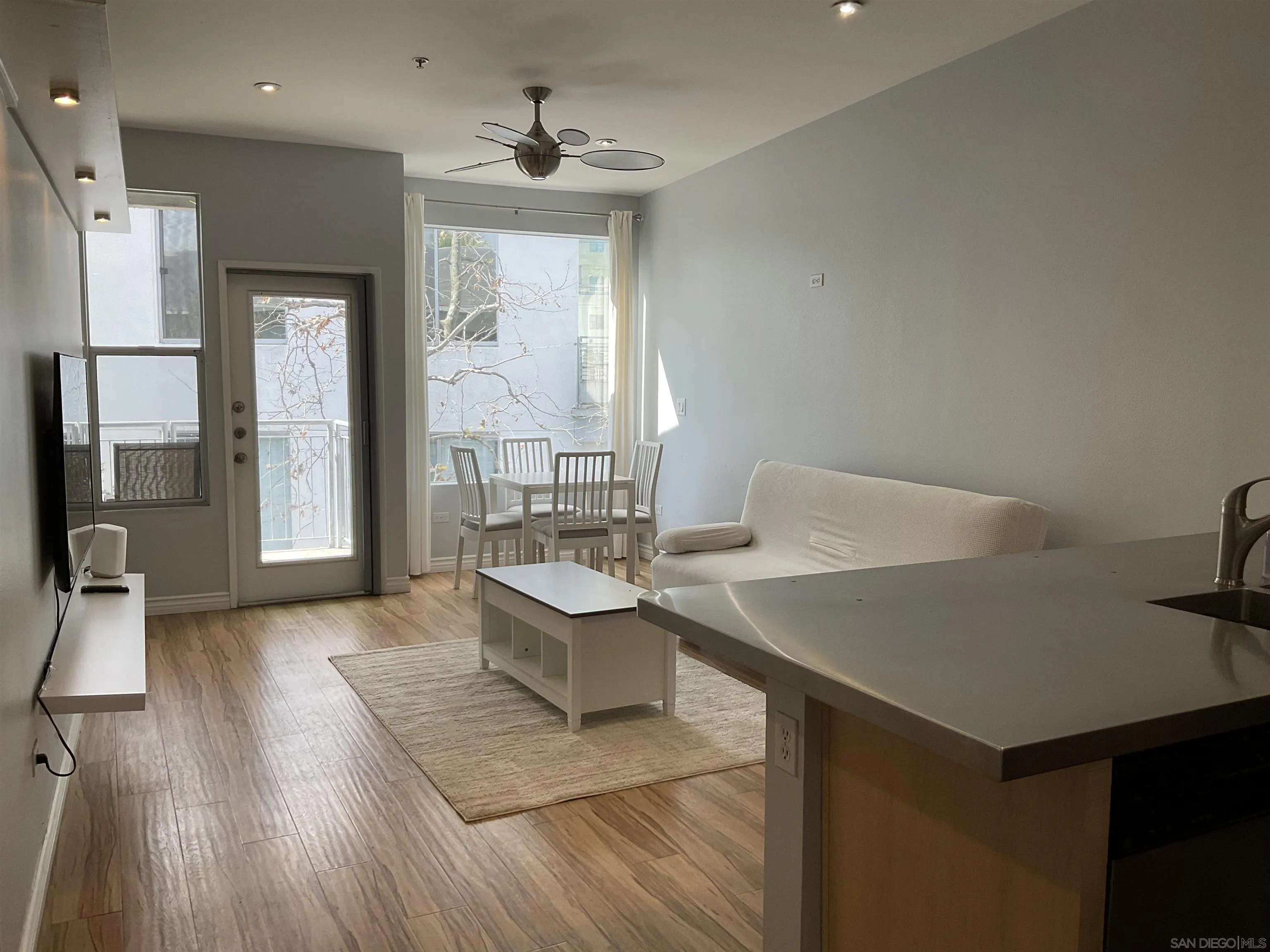 Photo #6: 250034463 Listing 