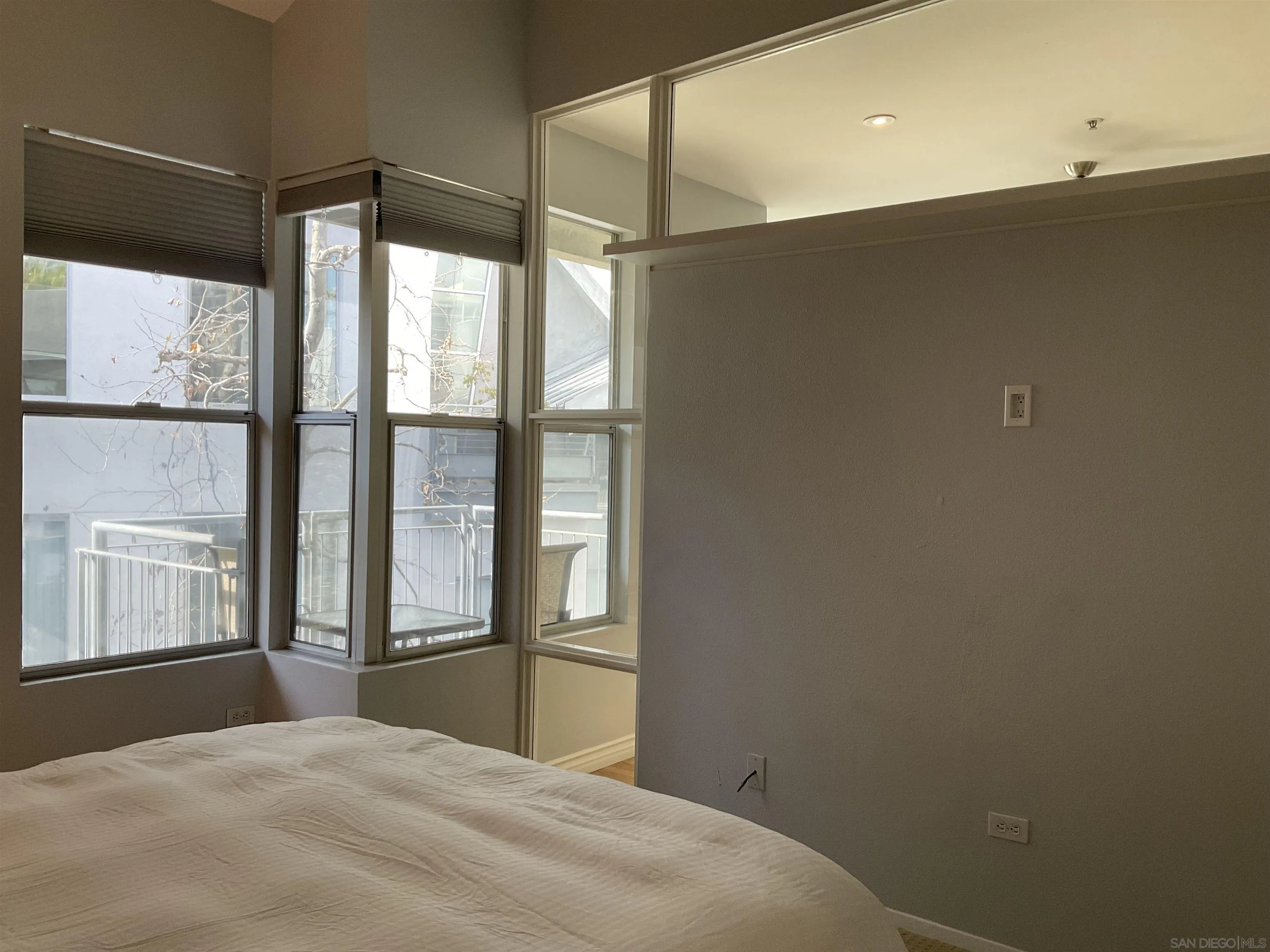 Photo #11: 250034463 Listing: Photo #11