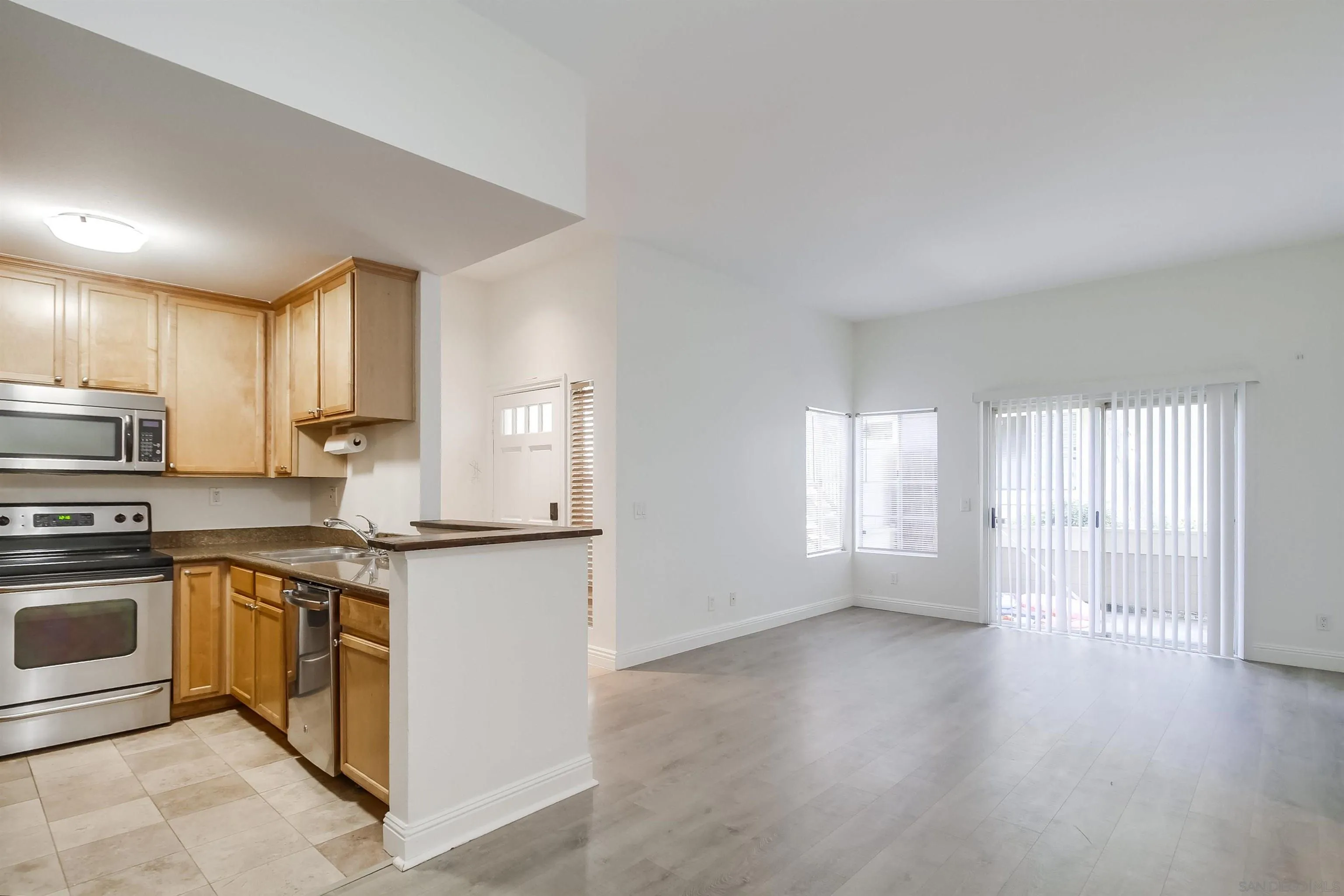 Browse active condo listings in VILLAGE WALK