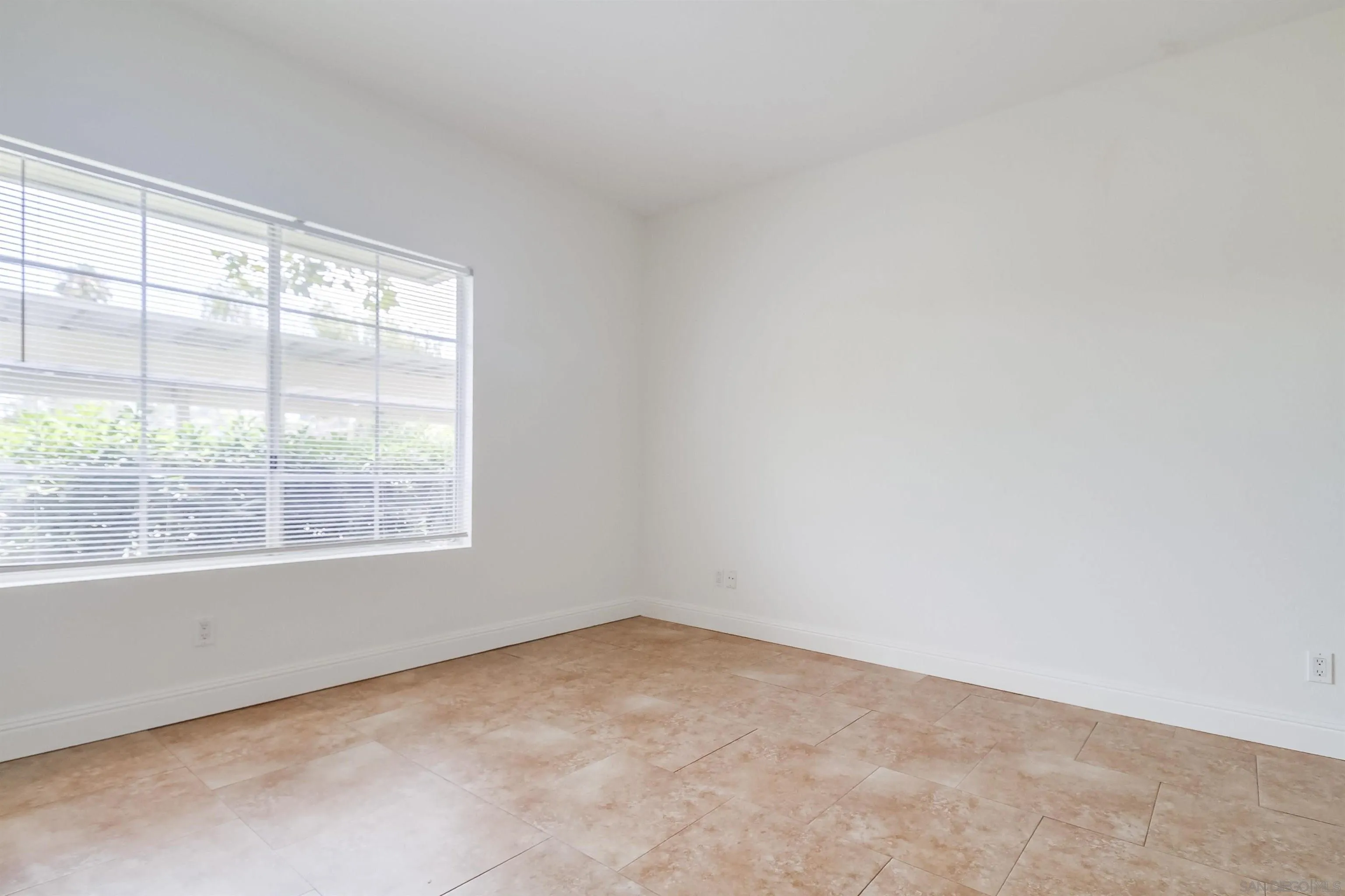 Photo #20: 250034468 Listing: Photo #20