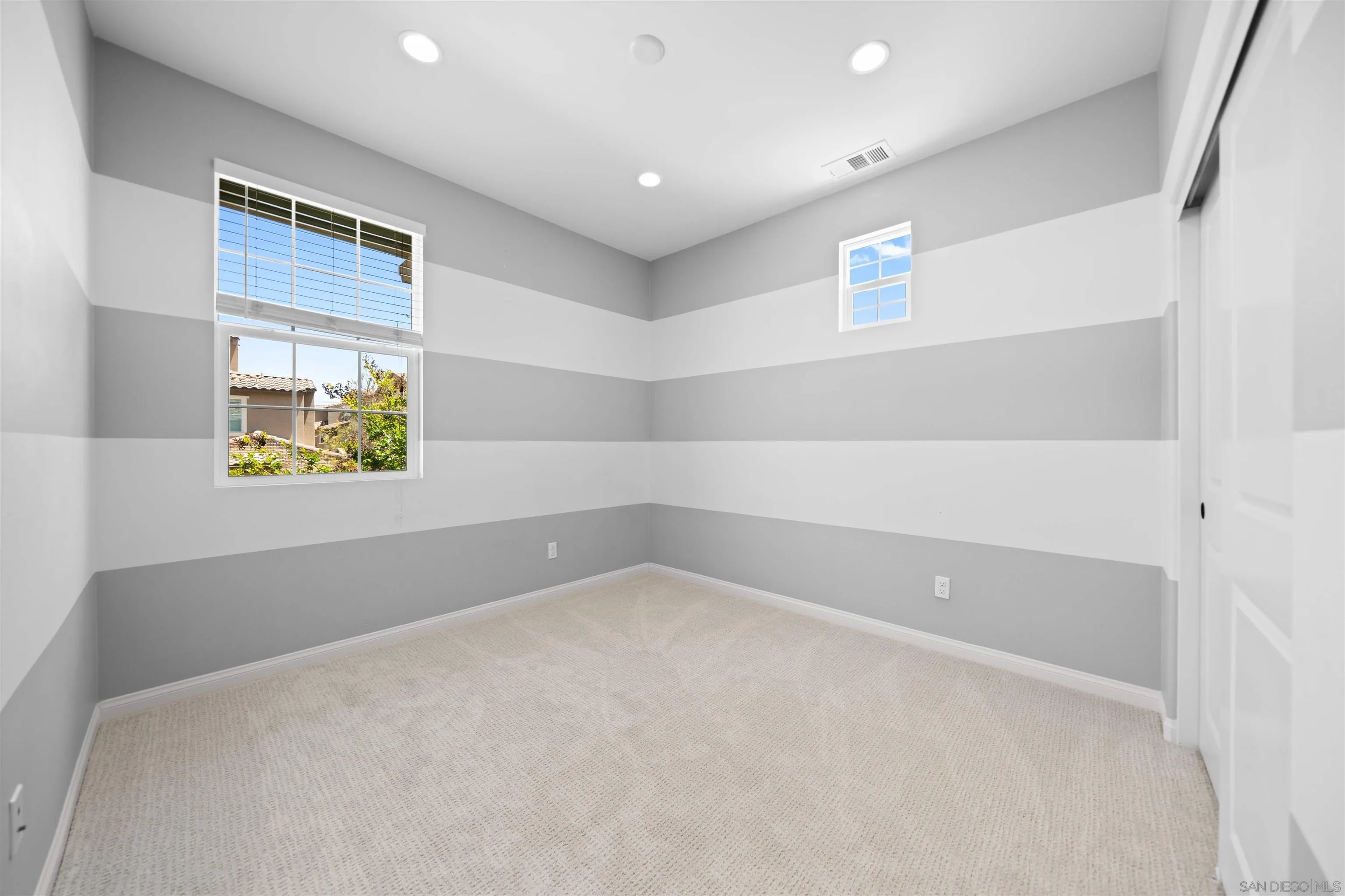 Photo #20: 250034483 Listing: Photo #20