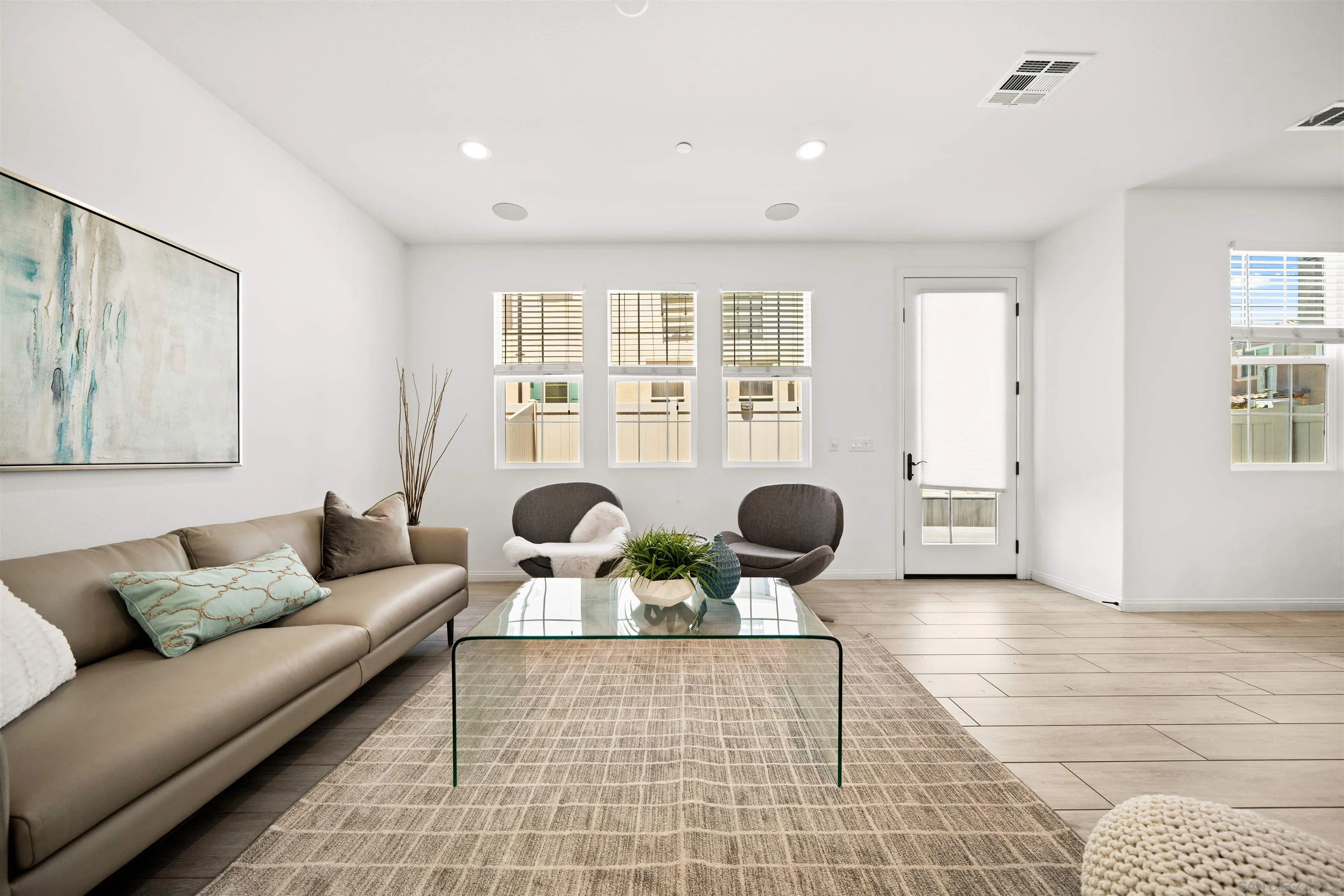 Photo #10: 250034483 Listing: Photo #10