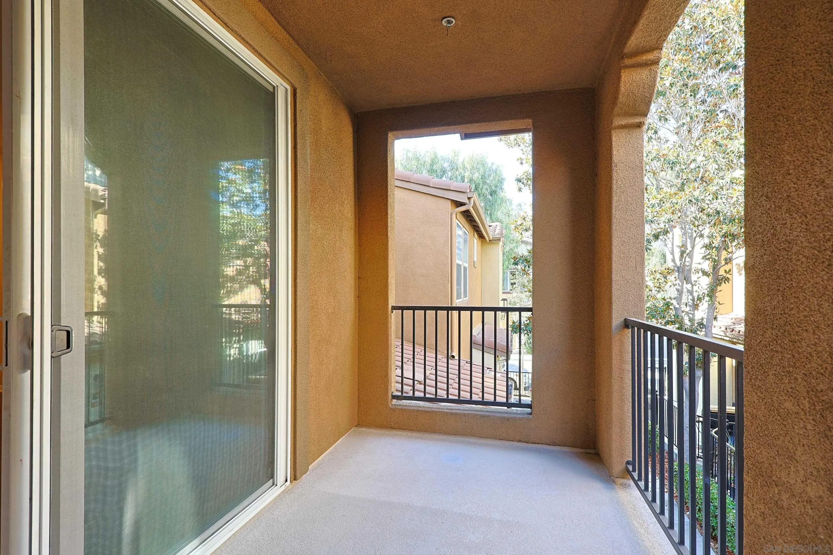 Photo #7: 250034492 Listing: Photo #7