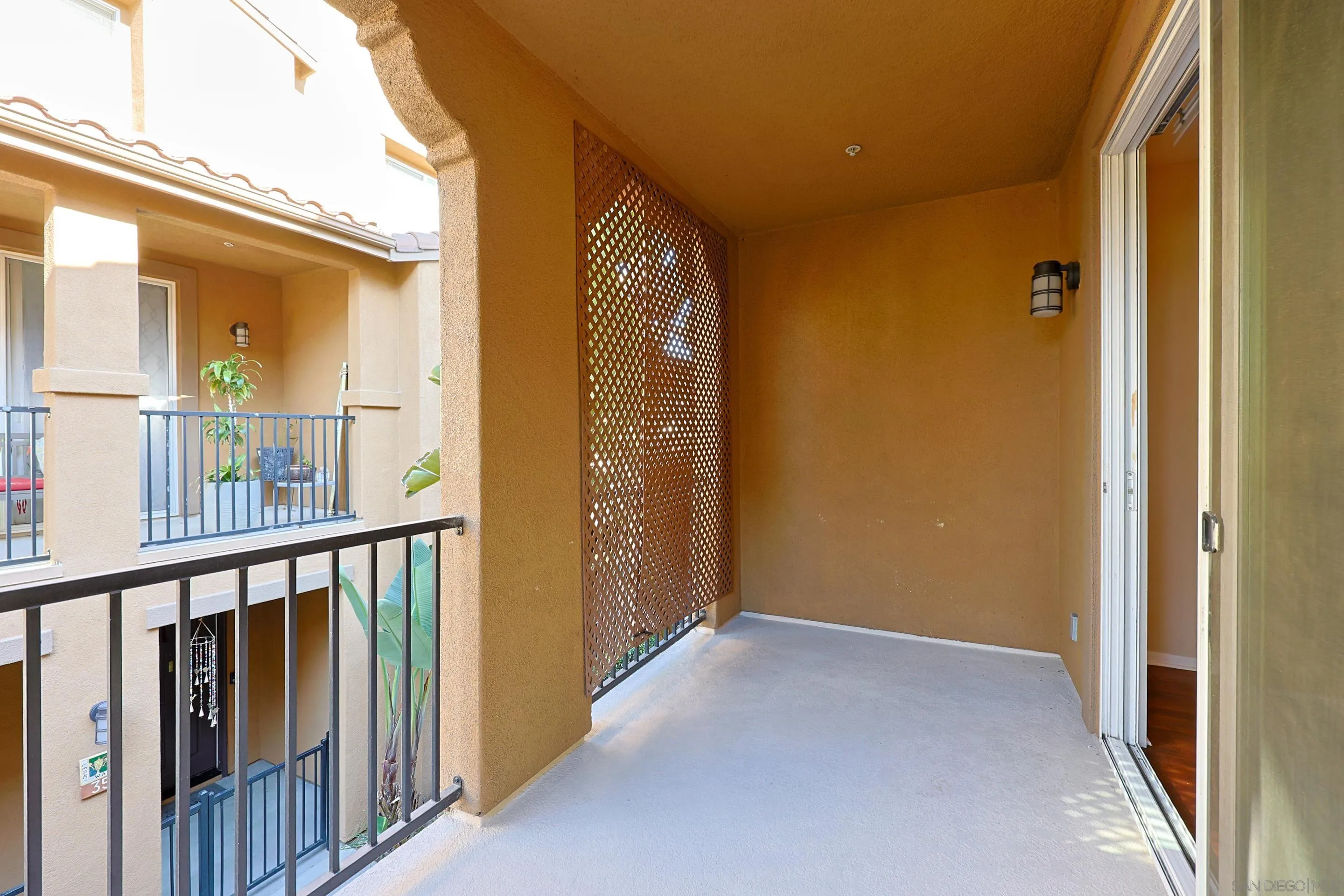 Photo #8: 250034492 Listing: Photo #8