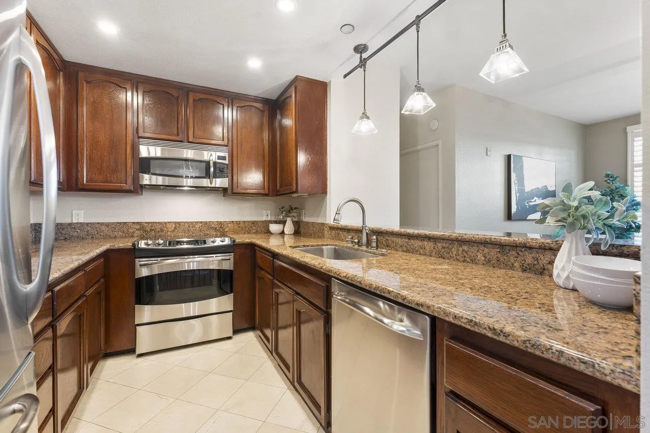 Photo #11: 250034493 Listing: Photo #11