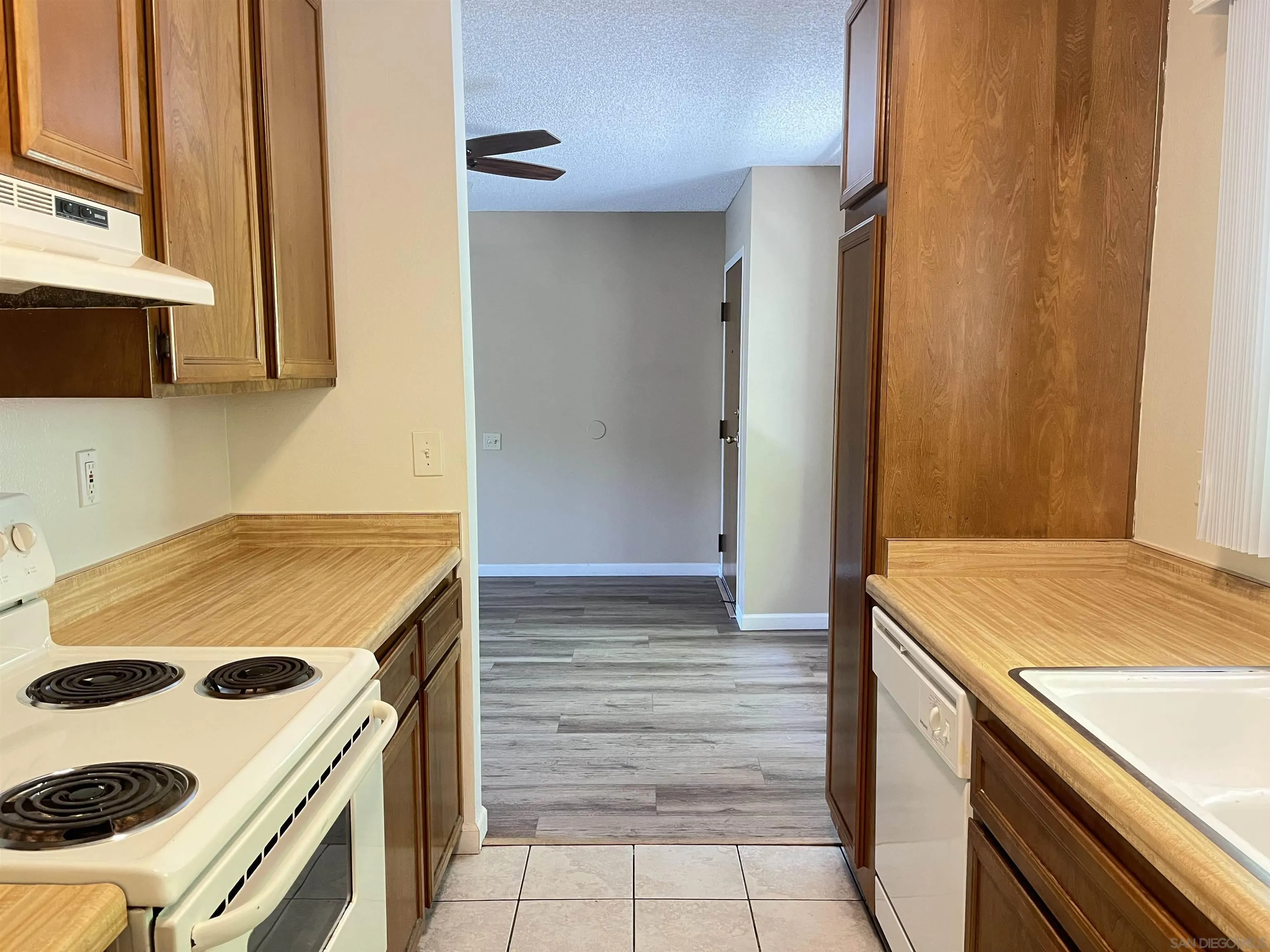 Photo #9: 250034496 Listing: Photo #9