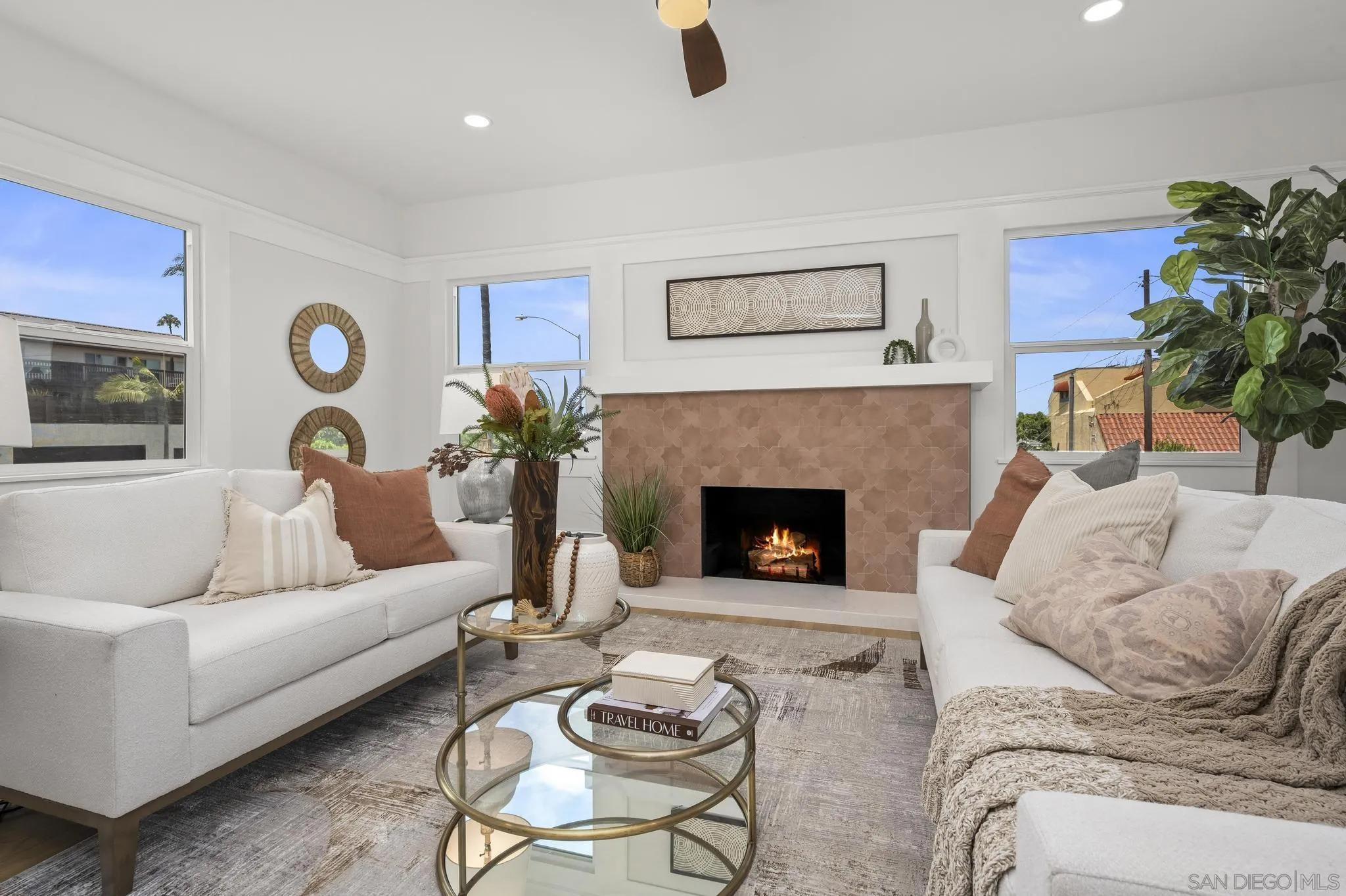 https://cdn.realtyfeed.com/cdn/127/250034504/0c6be5d202a35ca29c5c4c3f937e08b2.webp