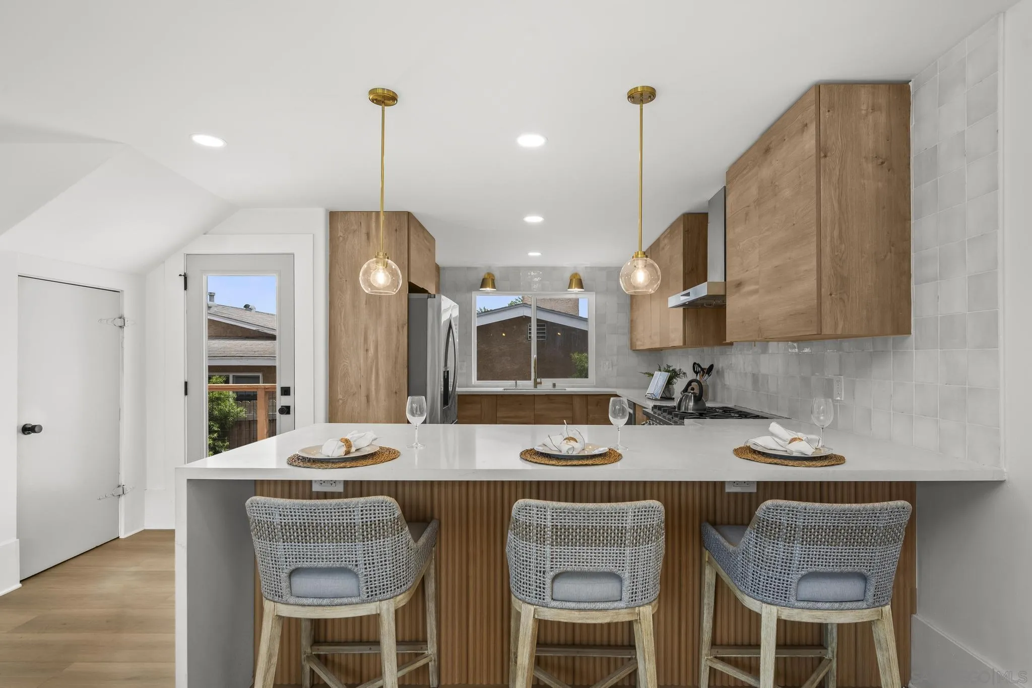 https://cdn.realtyfeed.com/cdn/127/250034504/0f3936a05949f3495f51aacb30c5f1bc.webp