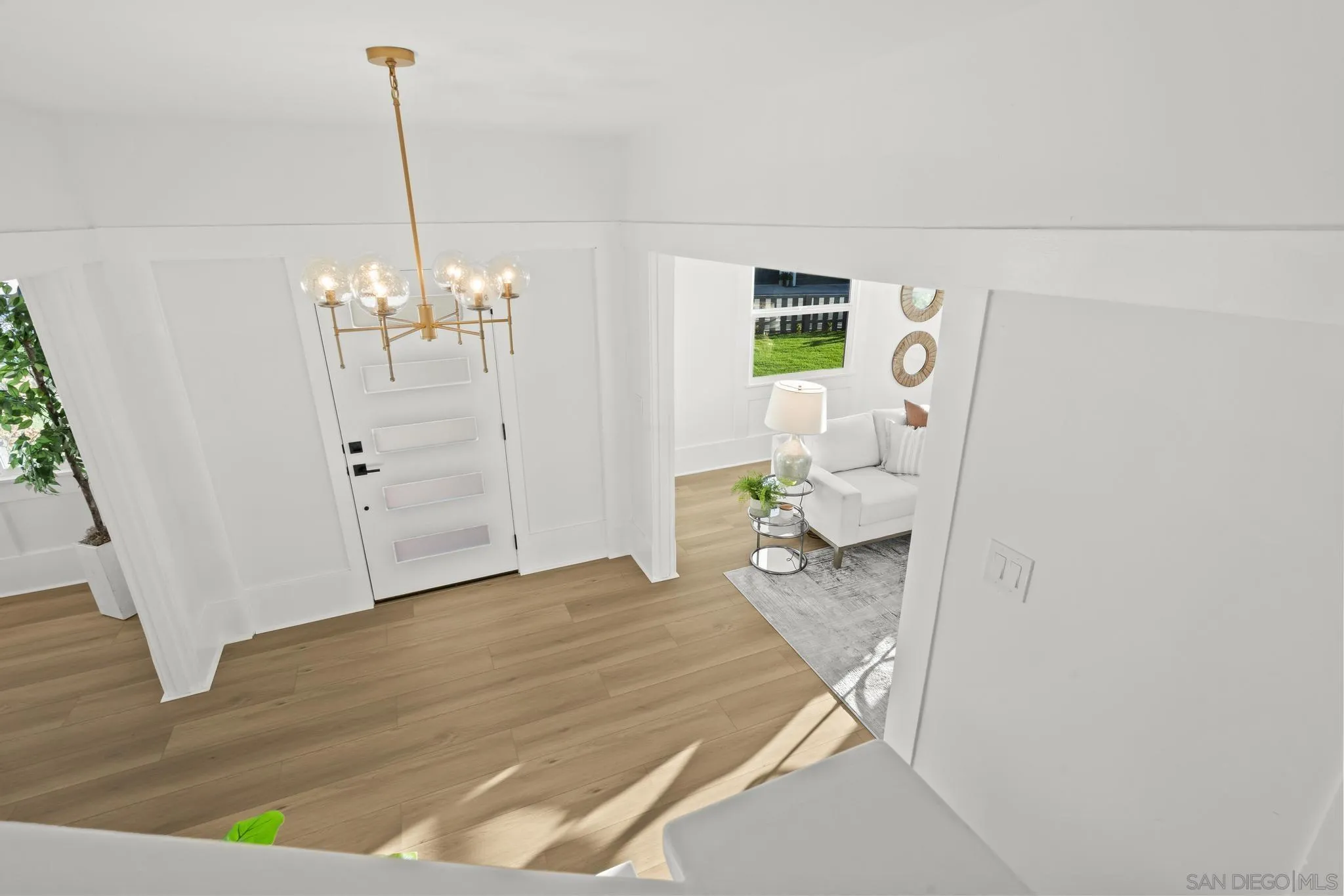 https://cdn.realtyfeed.com/cdn/127/250034504/f5cdfd6e5fc1e45d6f202f2f0c53cb30.webp