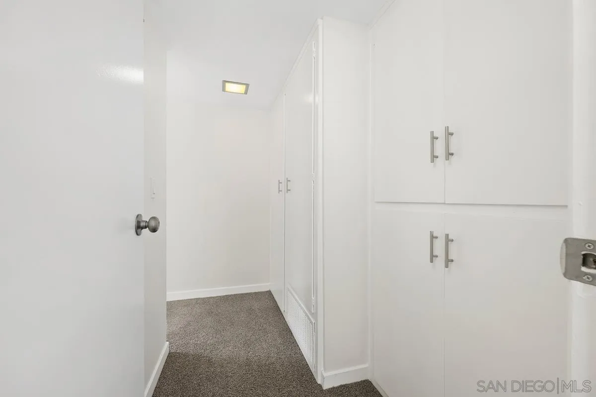 Photo #8: 250034514 Listing: Photo #8
