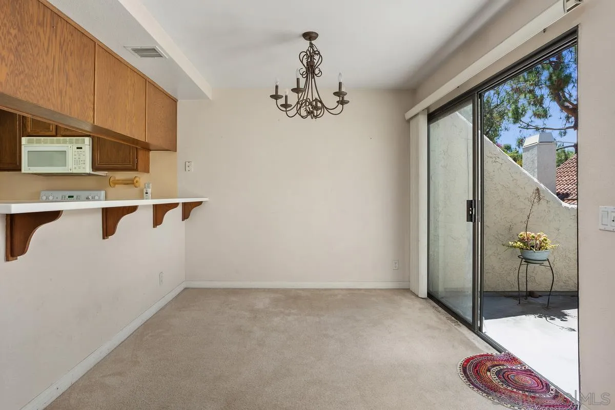 Photo #6: 250034515 Listing 