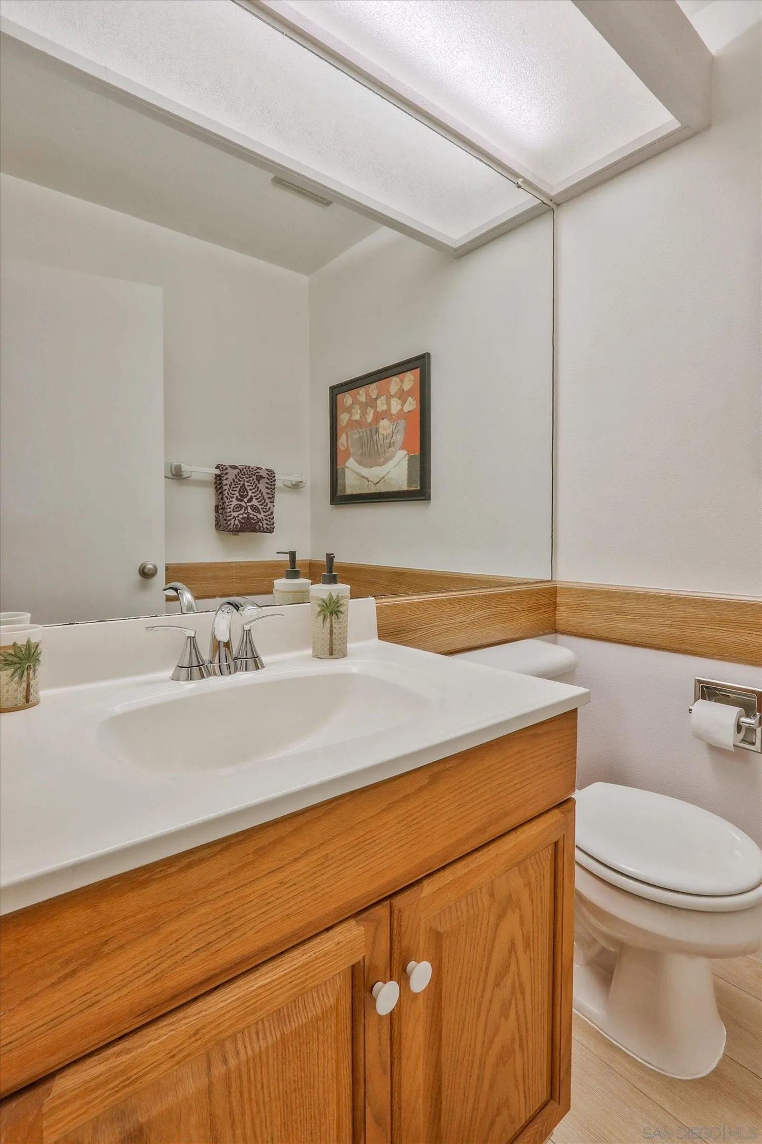Photo #16: 250034516 Listing: Photo #16