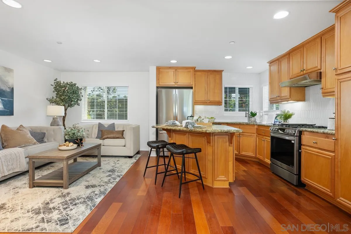 https://cdn.realtyfeed.com/cdn/127/250034518/ebdd2a989ea7ae67c5383b196a3d0def.webp