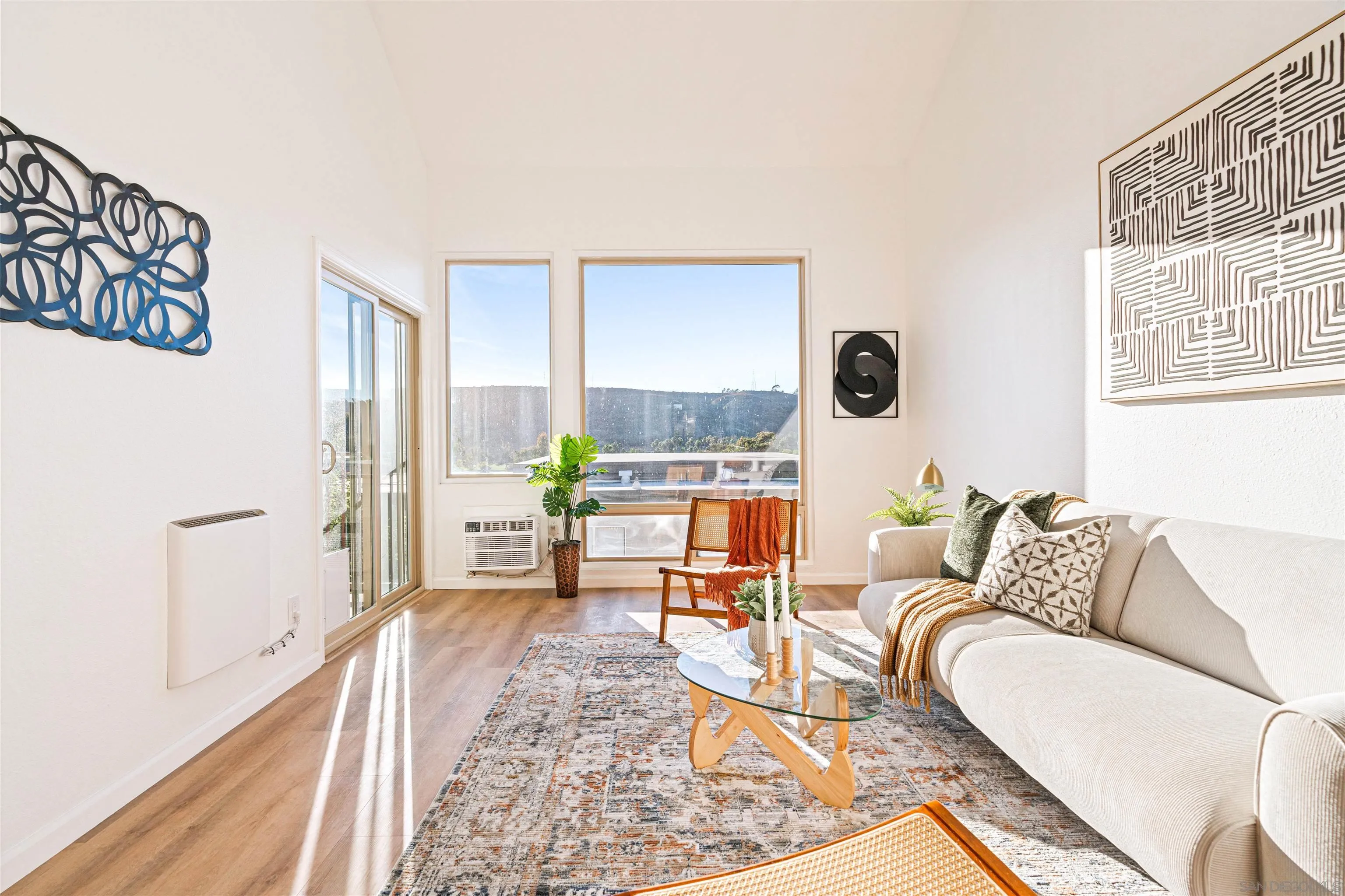 Photo #18: 250034521 Listing: Photo #18