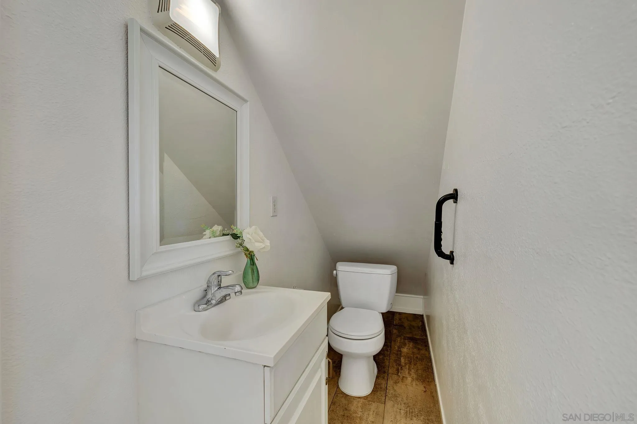 Photo #13: 250034527 Listing: Photo #13