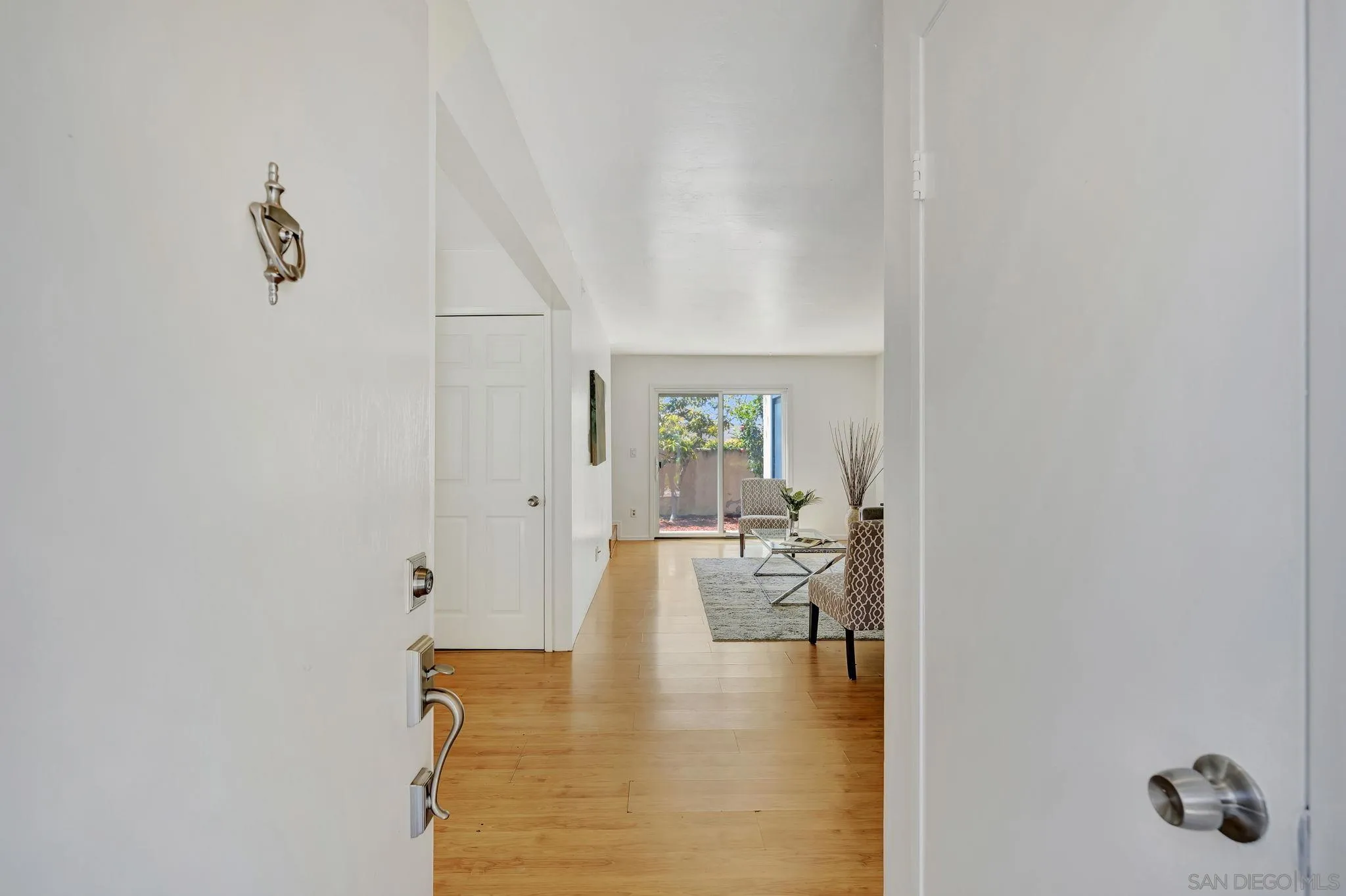 Photo #4: 250034527 Listing 