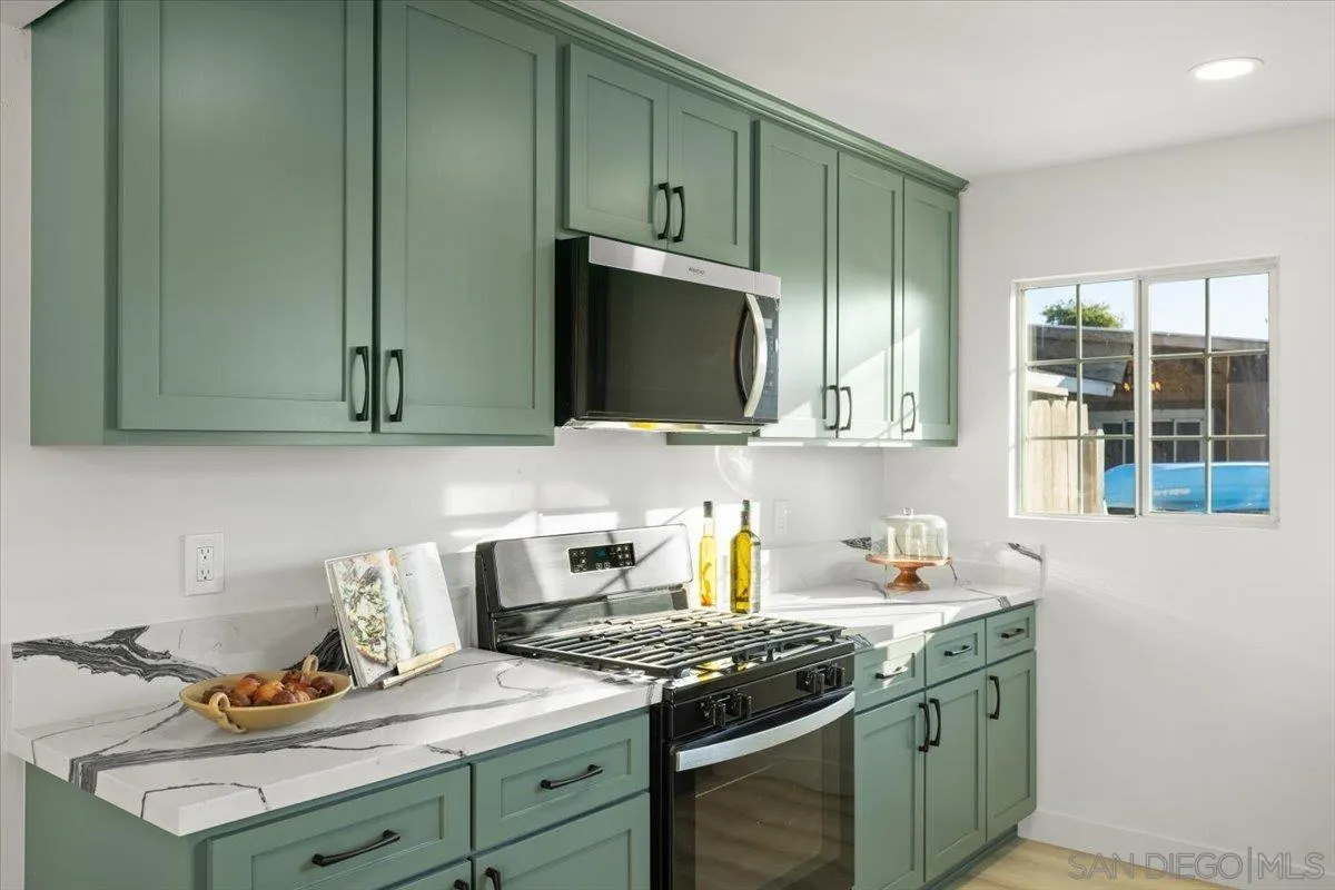 https://cdn.realtyfeed.com/cdn/127/250034529/5ee86d0781e469a12e987de23dd482d1.webp