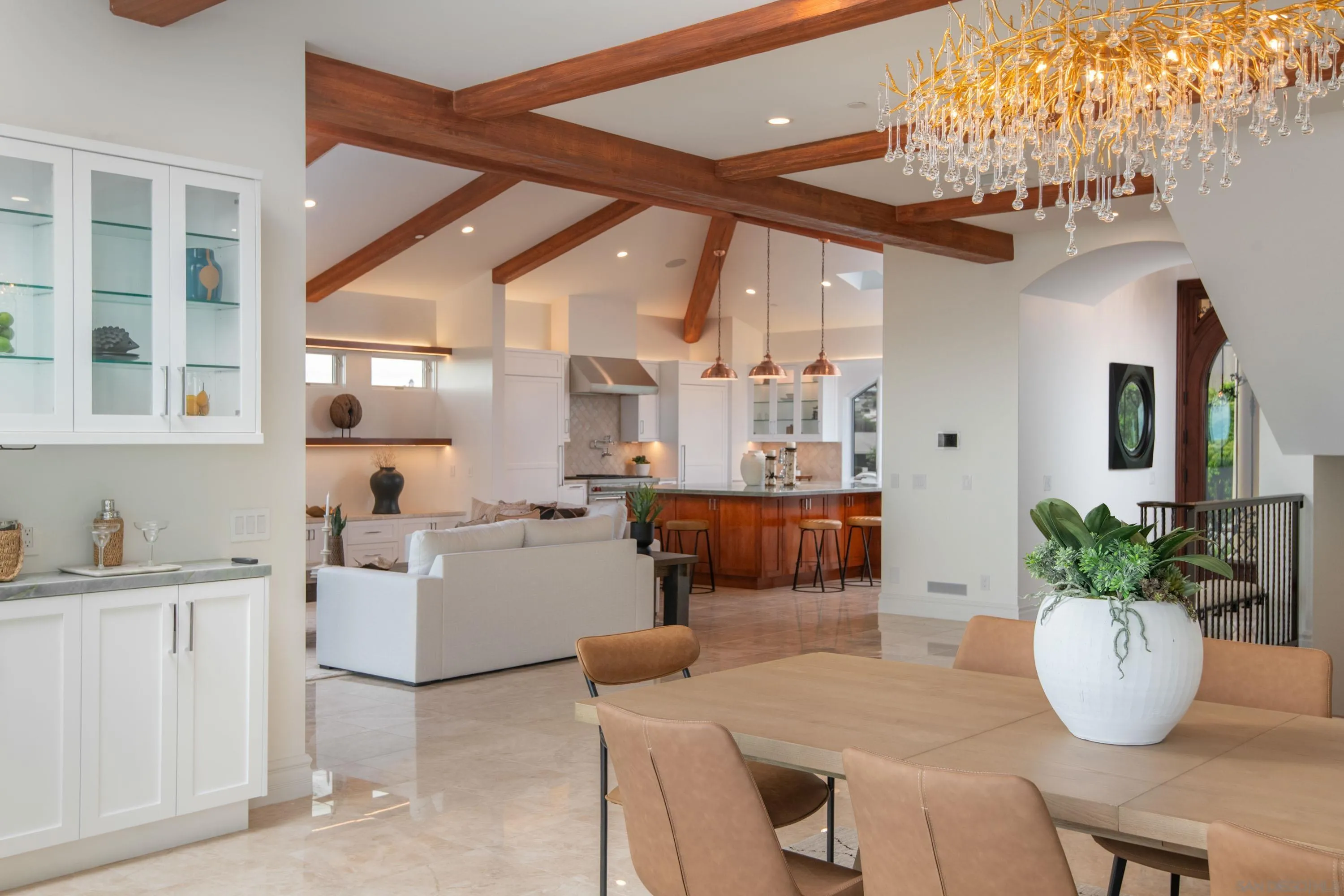 https://cdn.realtyfeed.com/cdn/127/250034538/62f9328a25e4e5ab2c71ac88f676f2f3.webp
