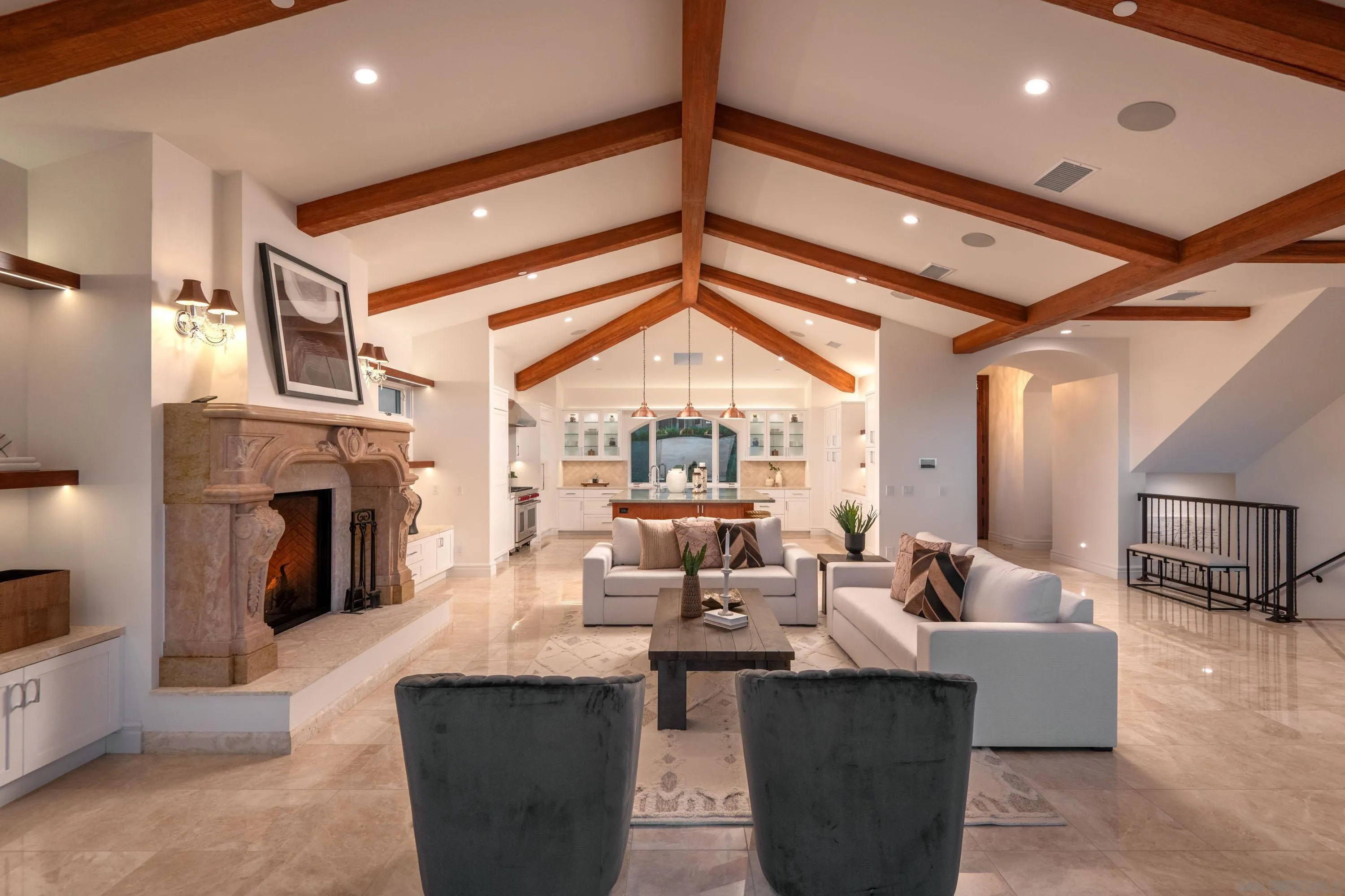 https://cdn.realtyfeed.com/cdn/127/250034538/7ac071390023140b0675614fc1be4293.webp