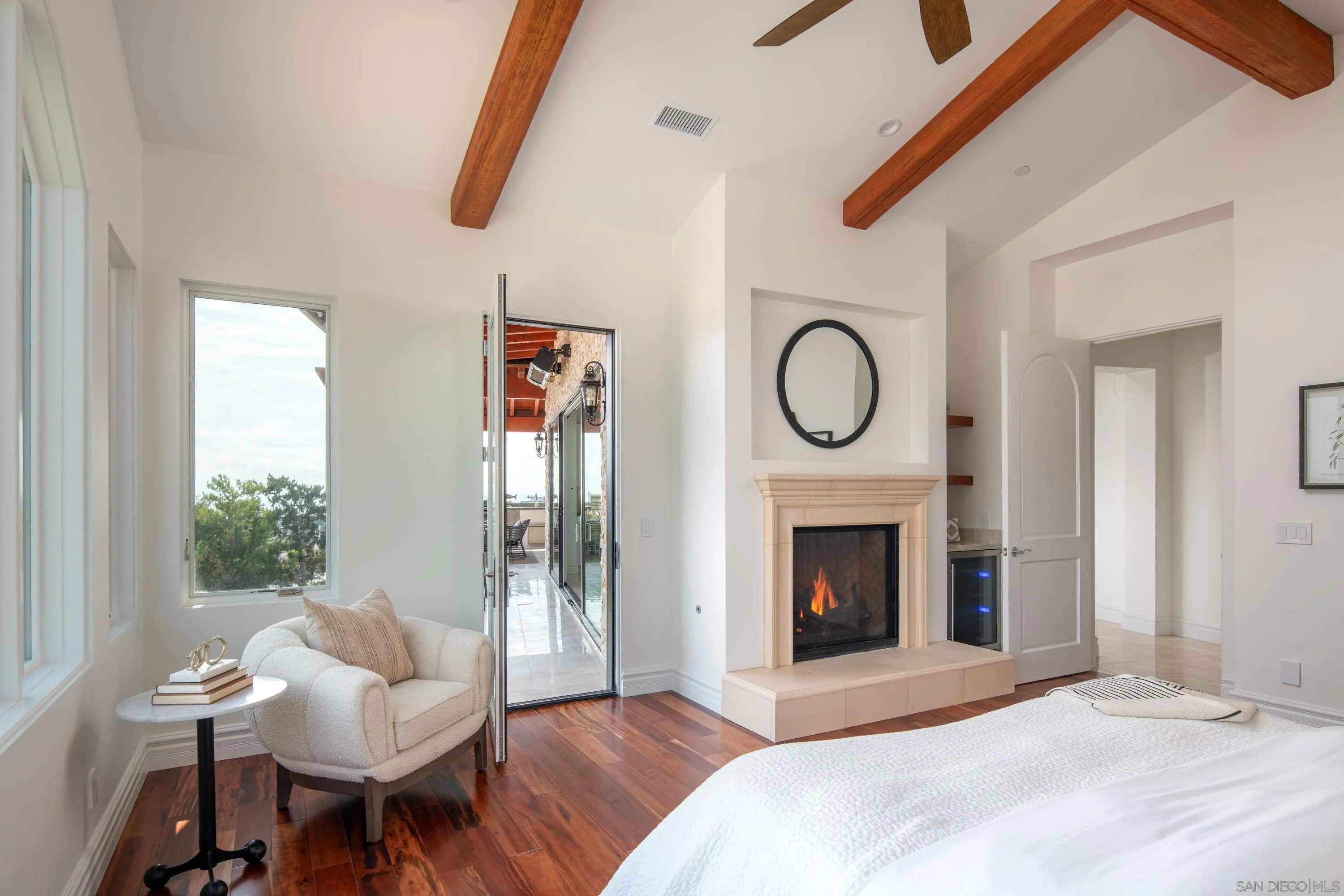 https://cdn.realtyfeed.com/cdn/127/250034538/7eff8d564ded70a504308c06e7f1cb6f.webp