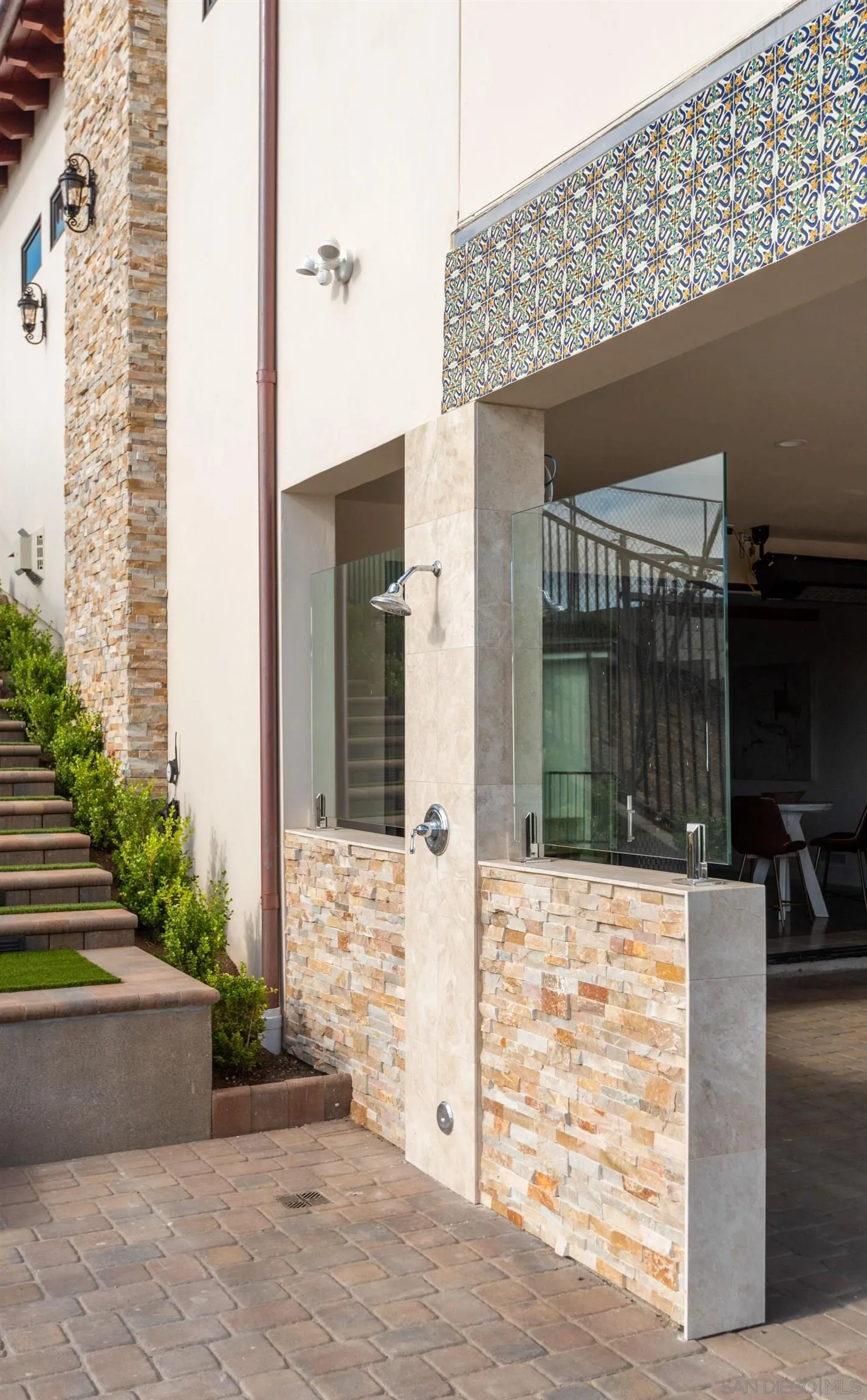 https://cdn.realtyfeed.com/cdn/127/250034538/8696c04b68e6738d17fb8ca9fa39d649.webp