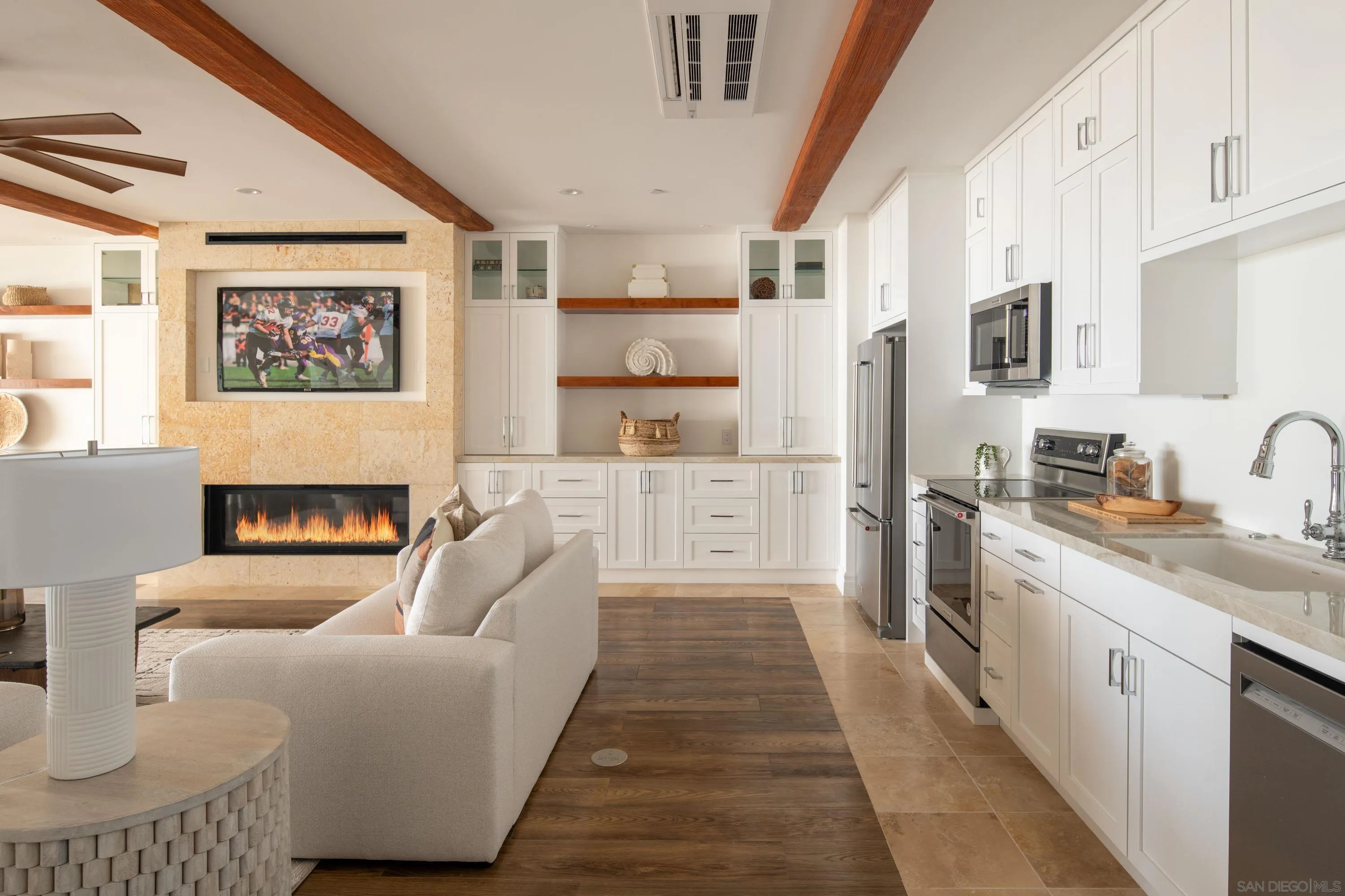 https://cdn.realtyfeed.com/cdn/127/250034538/8a59161add0d3ee2abc84d71f4ded48d.webp