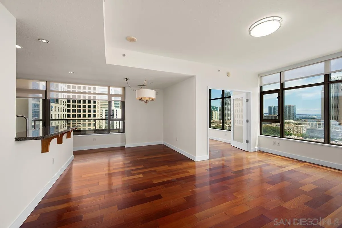 Photo #10: 250034539 Listing: Photo #10