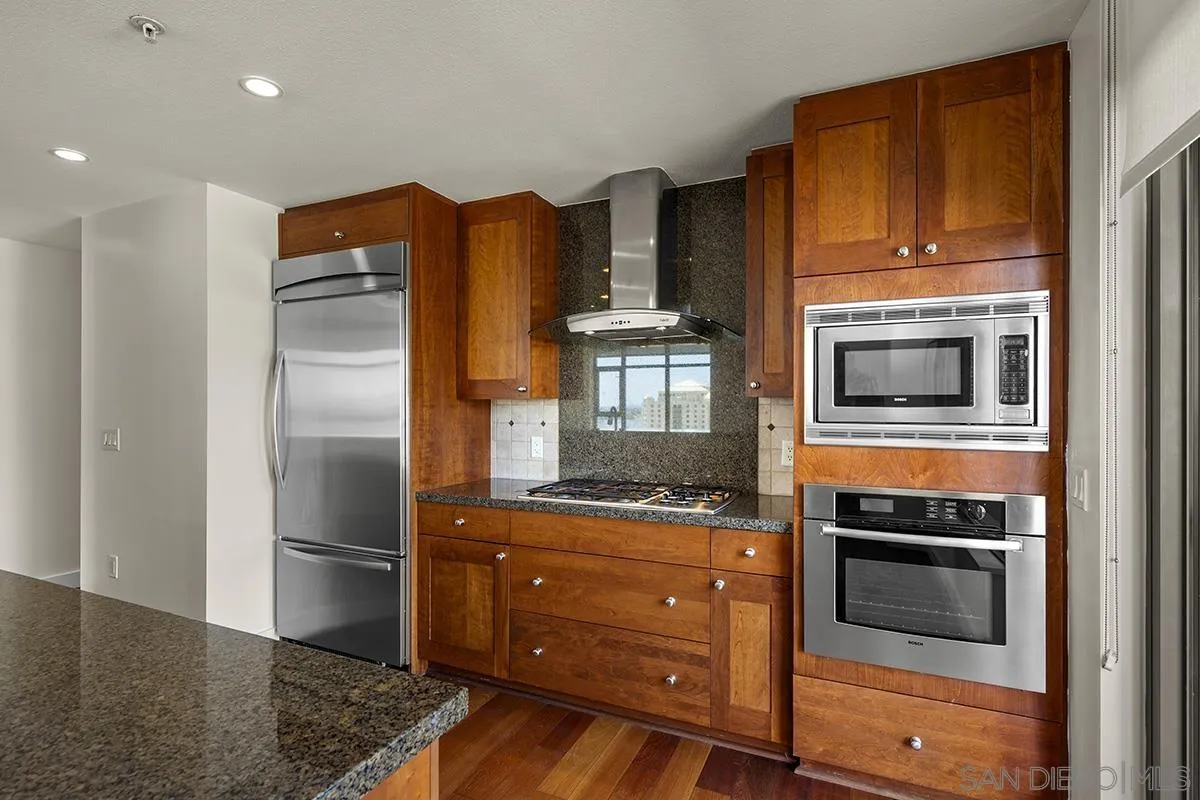 Photo #19: 250034539 Listing: Photo #19