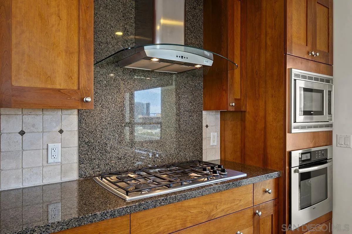 Photo #20: 250034539 Listing: Photo #20