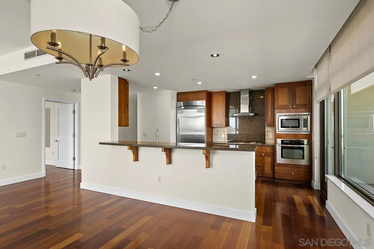 Photo #15: 250034539 Listing: Photo #15