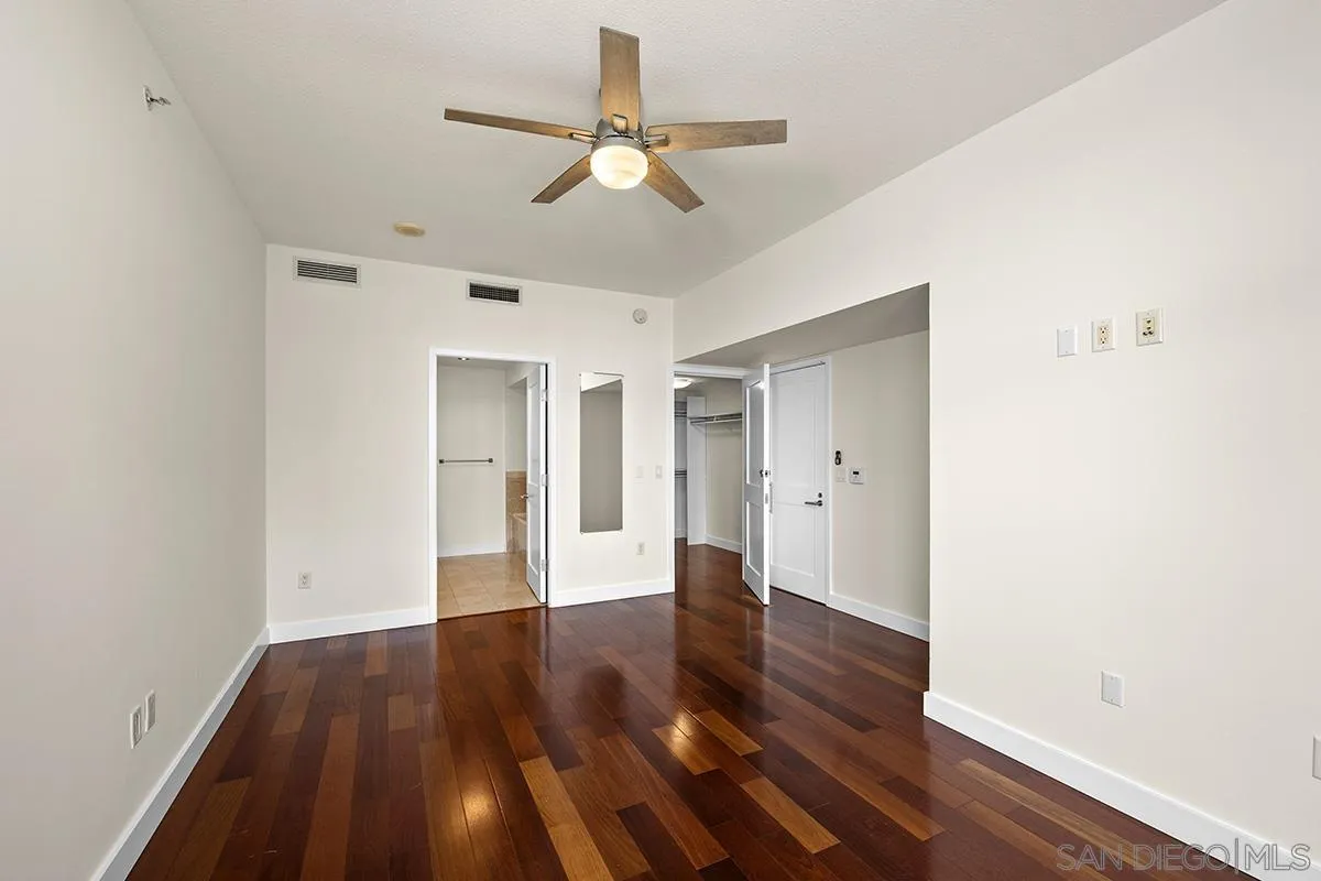Photo #24: 250034539 Listing: Photo #24