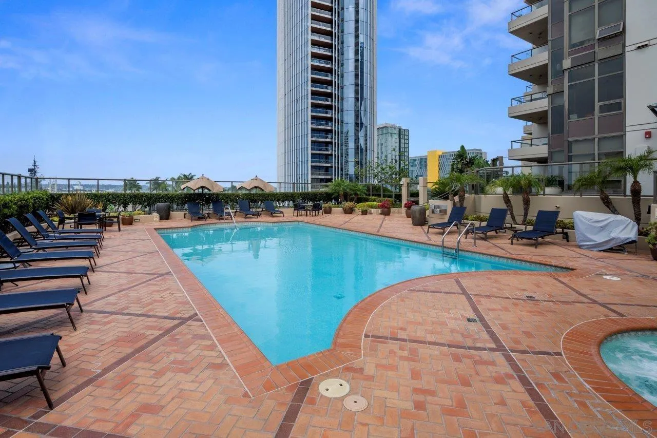 Photo #56: 250034539 Listing: Photo #56