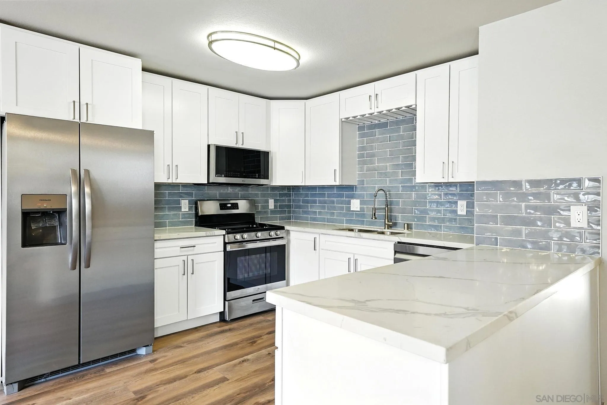Photo #8: 250034543 Listing: Photo #8