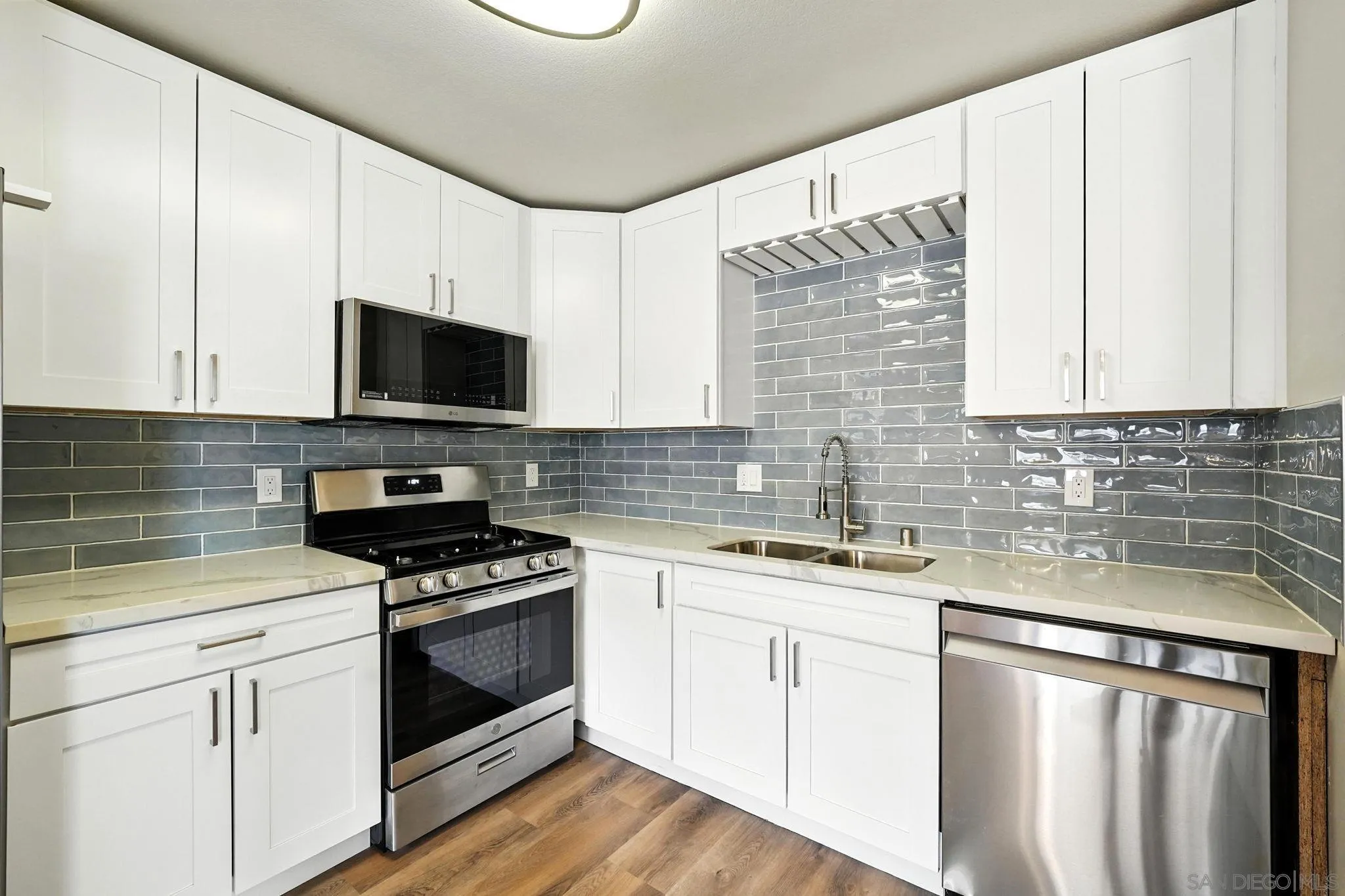 Photo #6: 250034543 Listing 