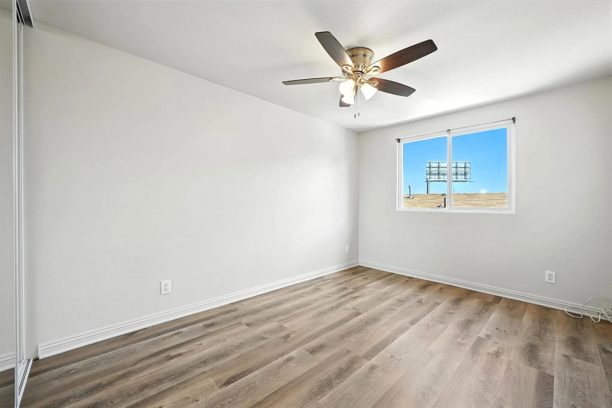 Photo #17: 250034543 Listing: Photo #17