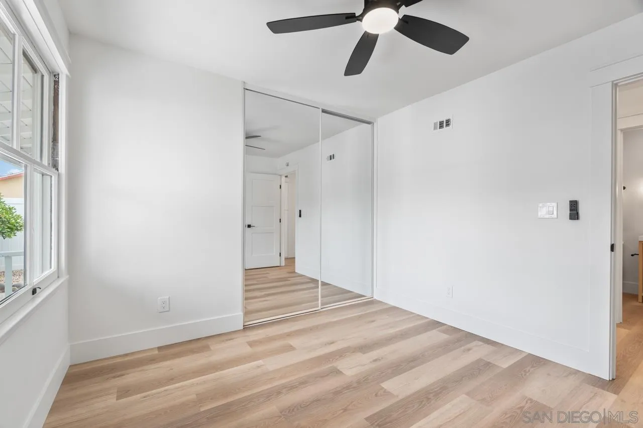 https://cdn.realtyfeed.com/cdn/127/250034544/e4fcd875b772bbe5b2380b39ea920c6d.webp
