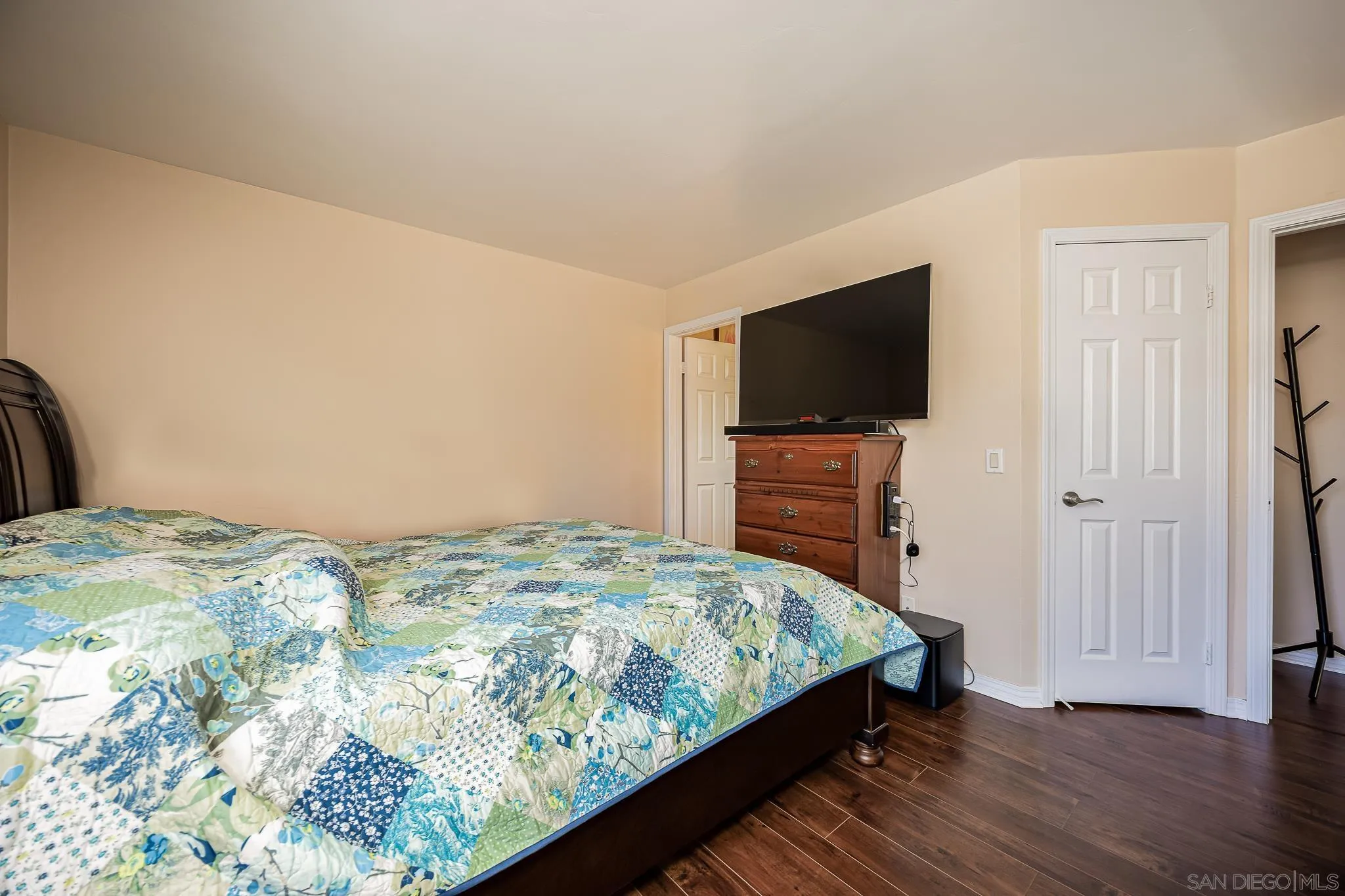 Photo #9: 250034548 Listing: Photo #9