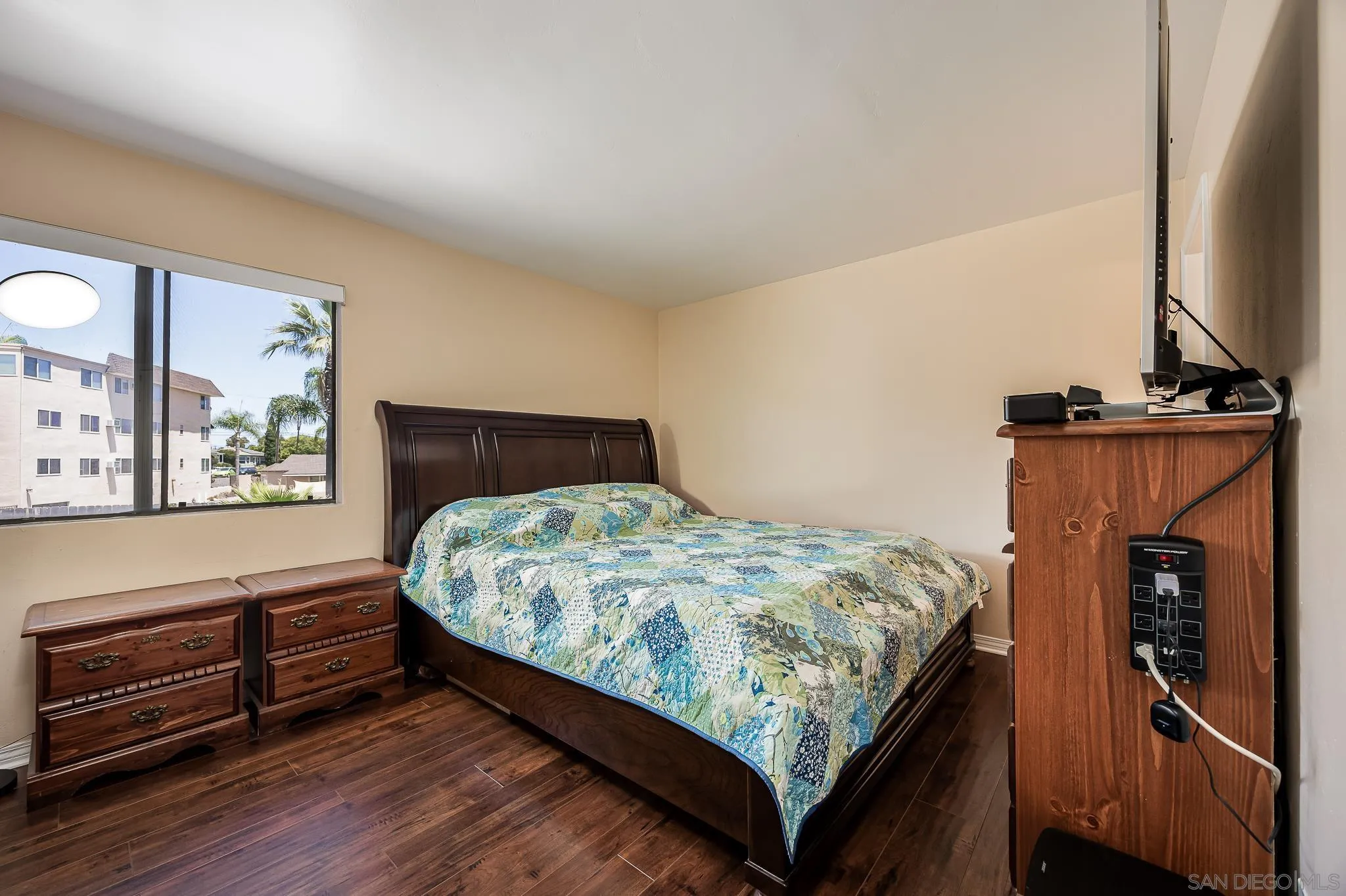 Photo #8: 250034548 Listing: Photo #8