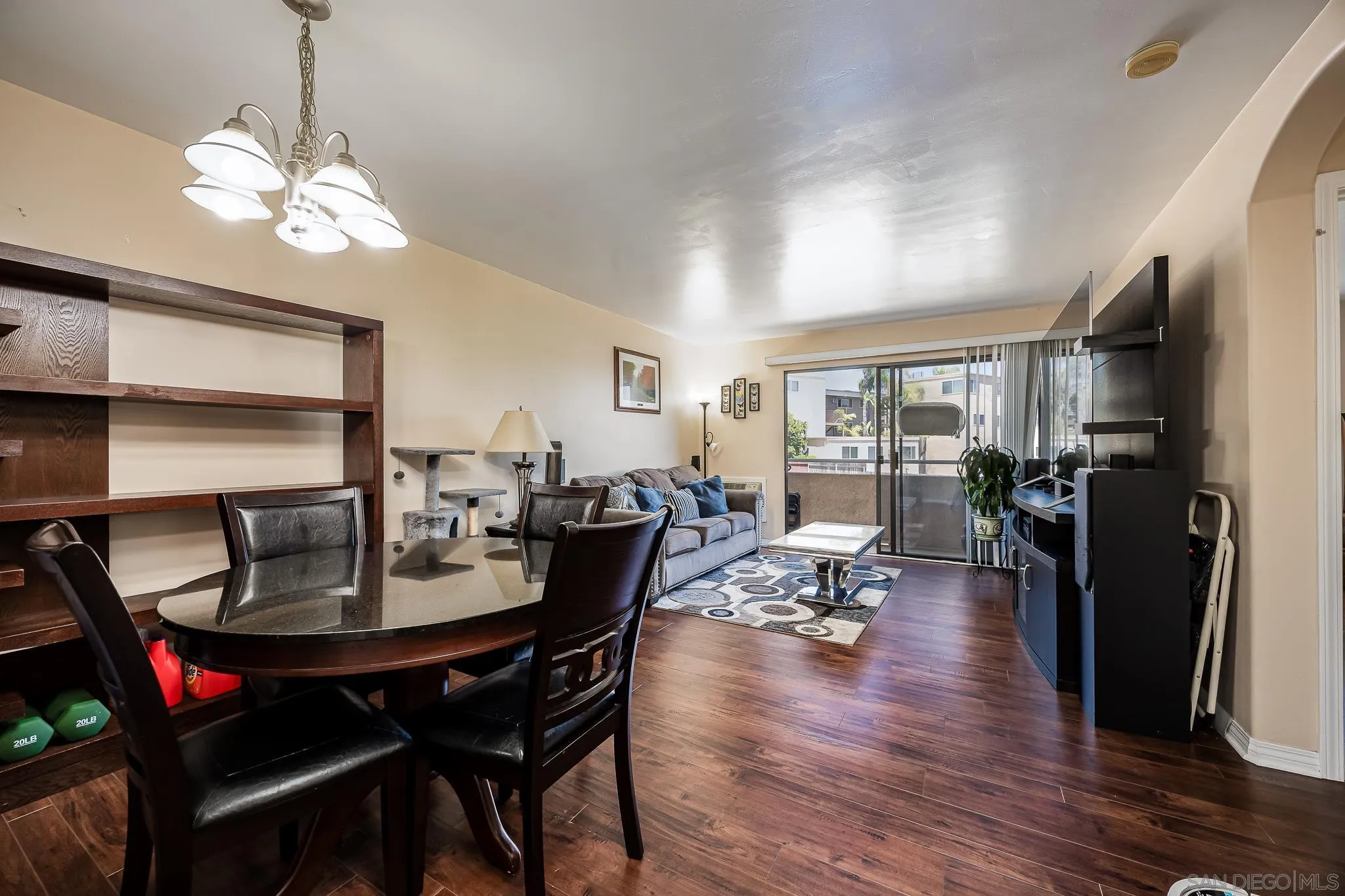 Photo #5: 250034548 Listing 