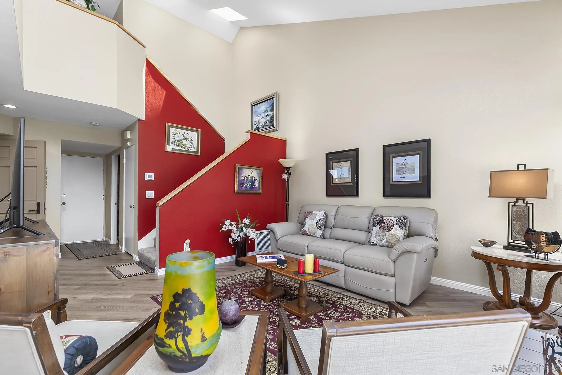 Photo #8: 250034561 Listing: Photo #8