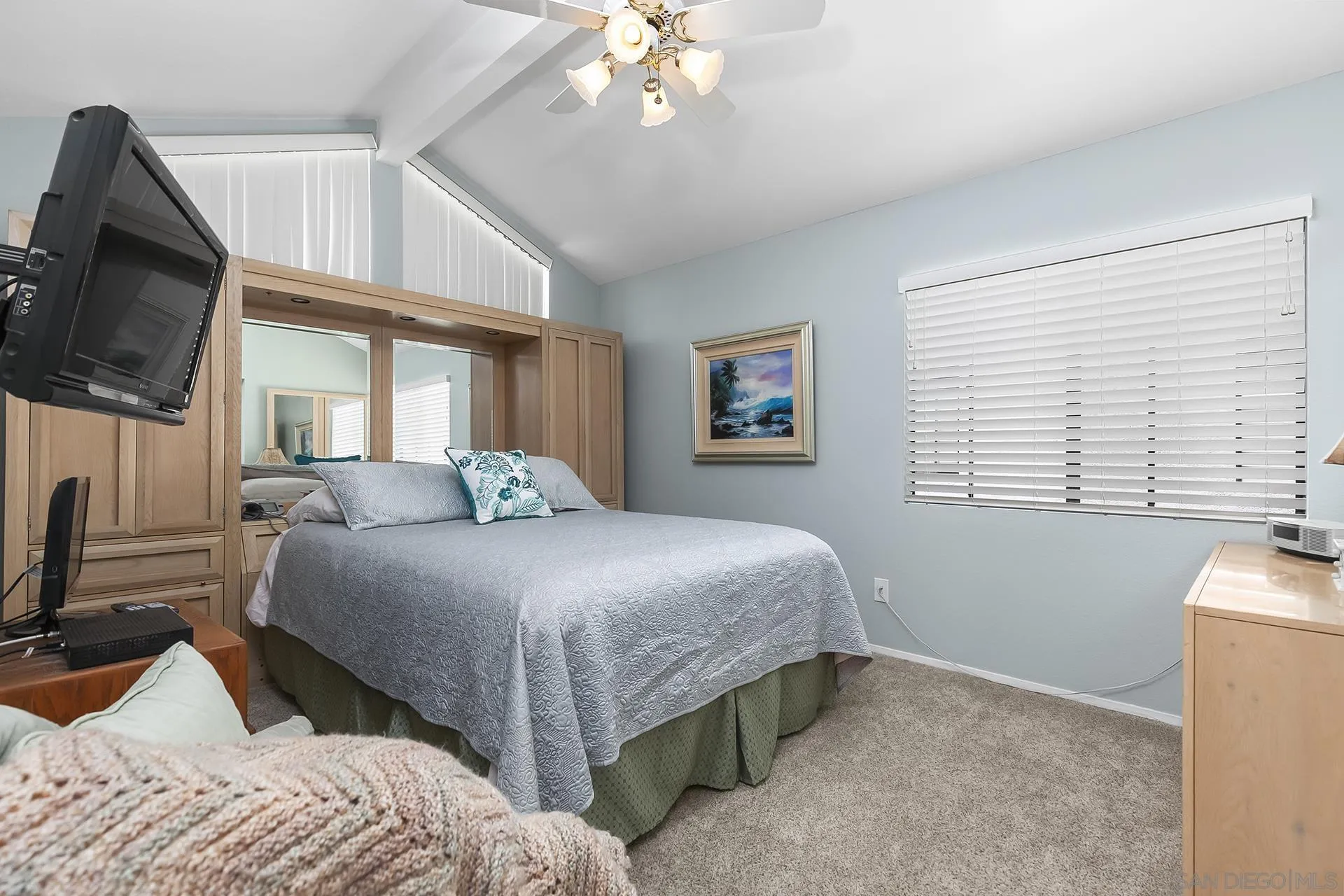 Photo #12: 250034561 Listing: Photo #12