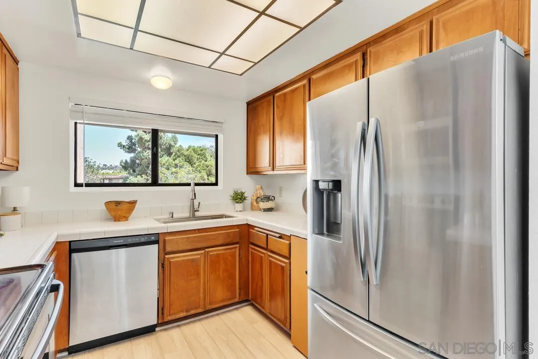 Photo #9: 250034564 Listing: Photo #9