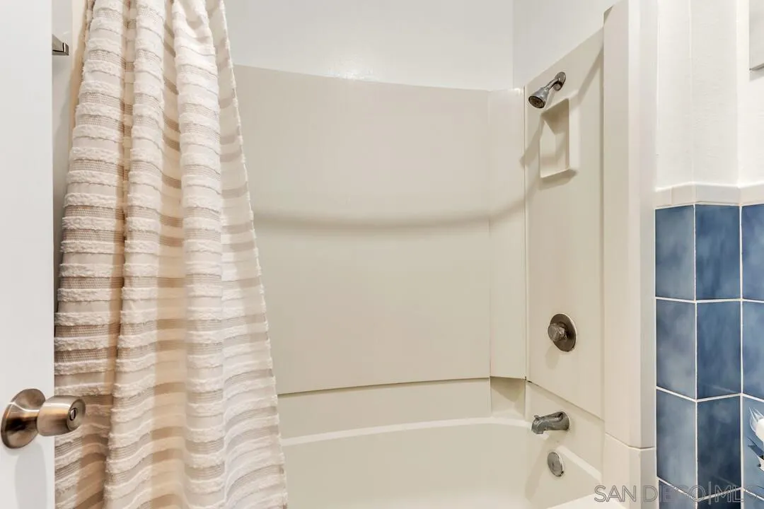 Photo #18: 250034564 Listing: Photo #18