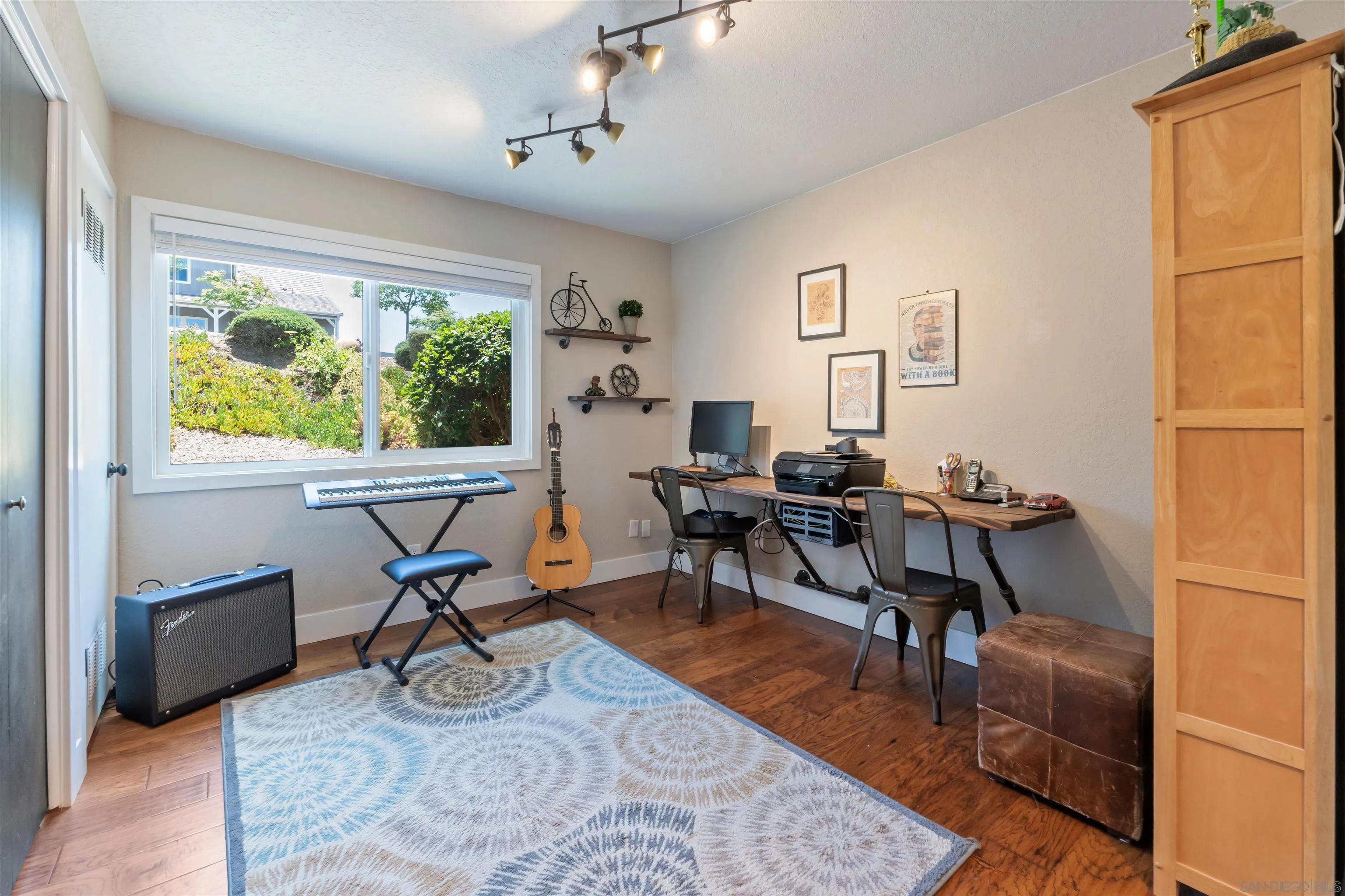 https://cdn.realtyfeed.com/cdn/127/250034589/c1811f1fdc8cc90a6f80f2dc1e2820eb.webp