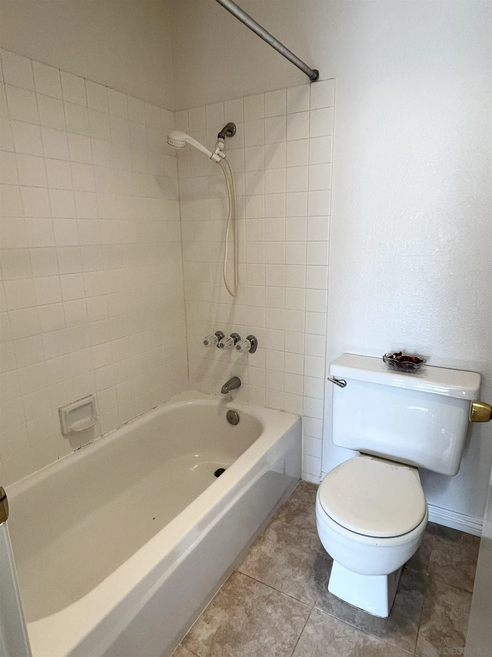 Photo #16: 250034593 Listing: Photo #16