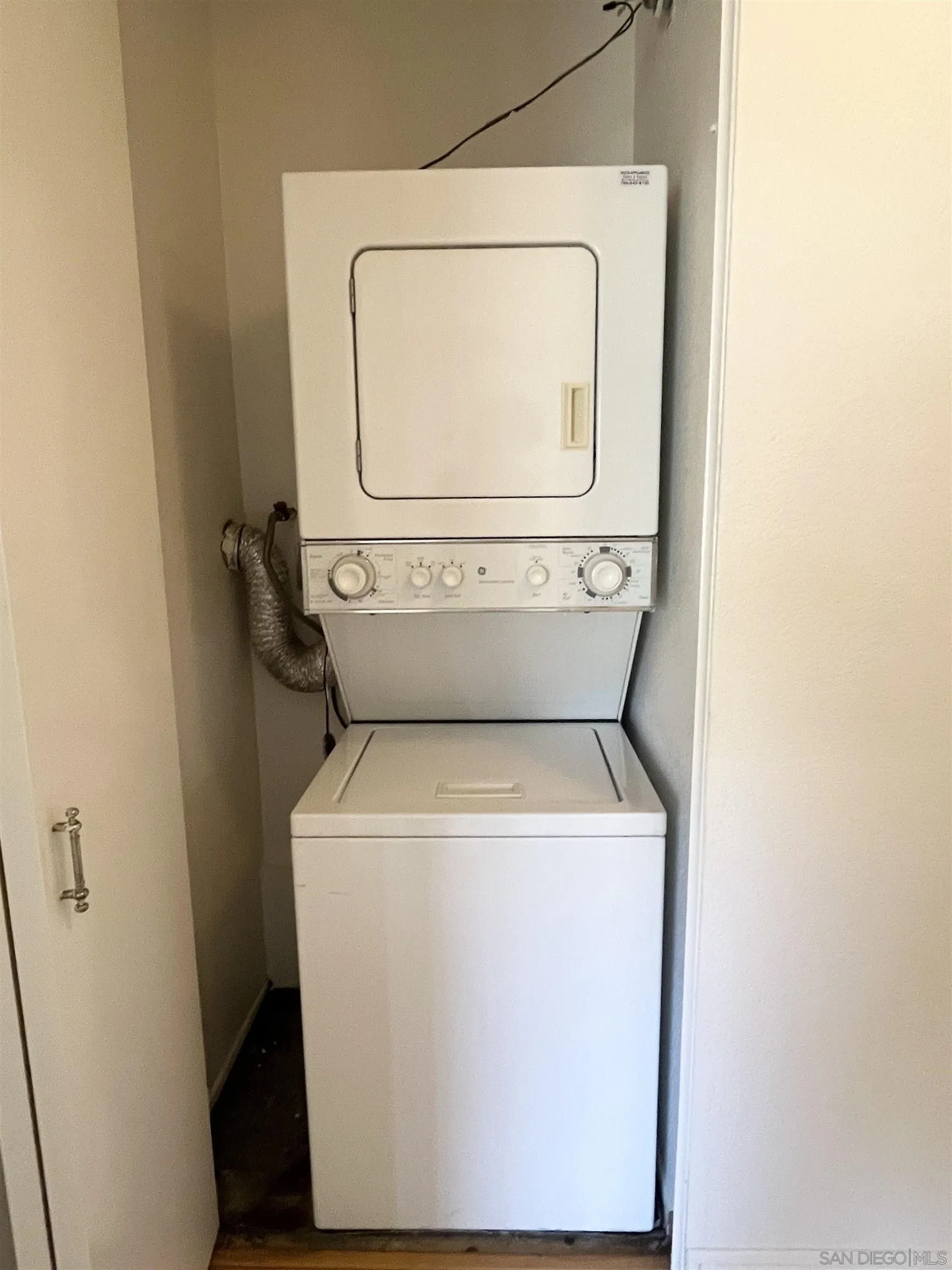 Photo #21: 250034593 Listing: Photo #21